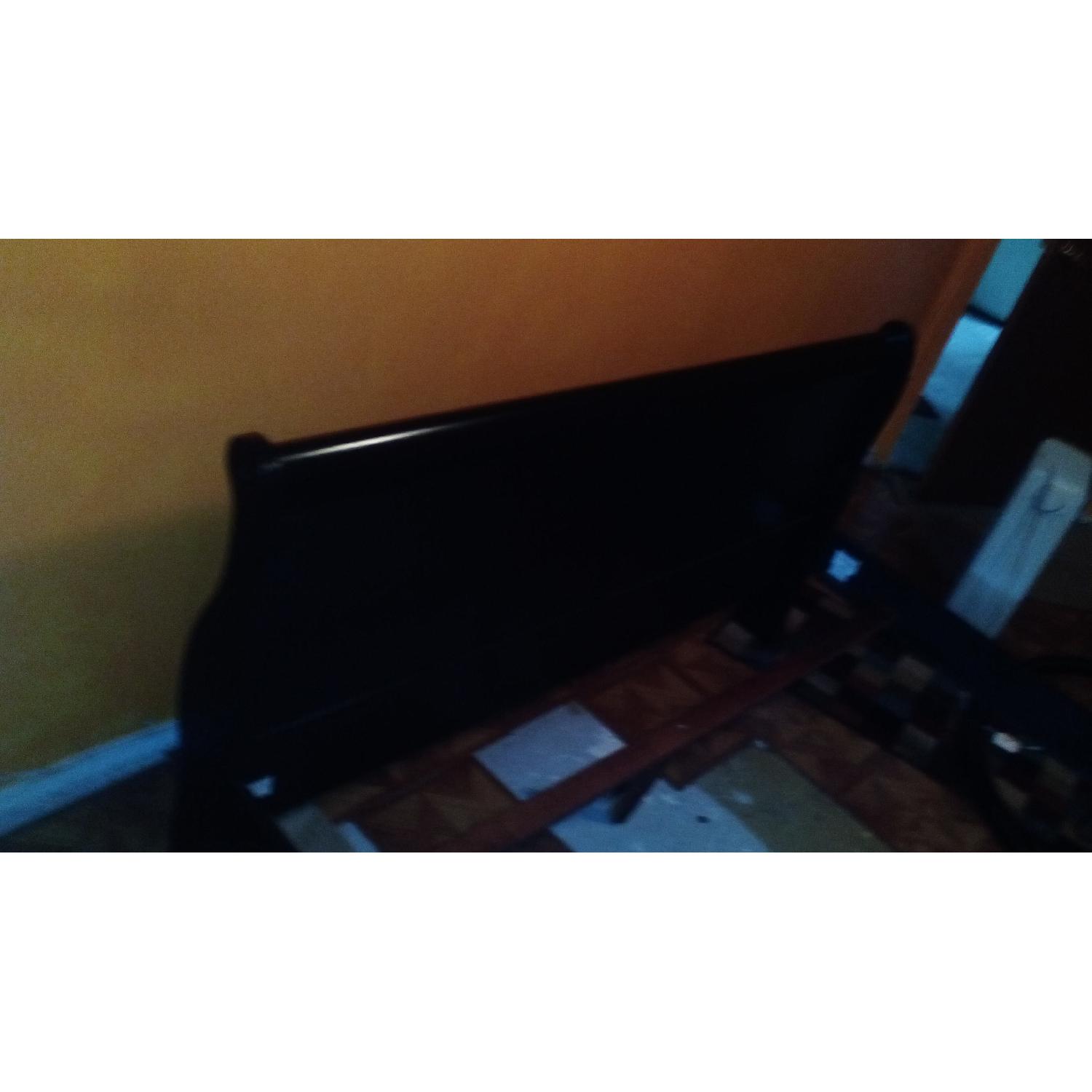 Twin Size Bed with Mirror Stand - image-4