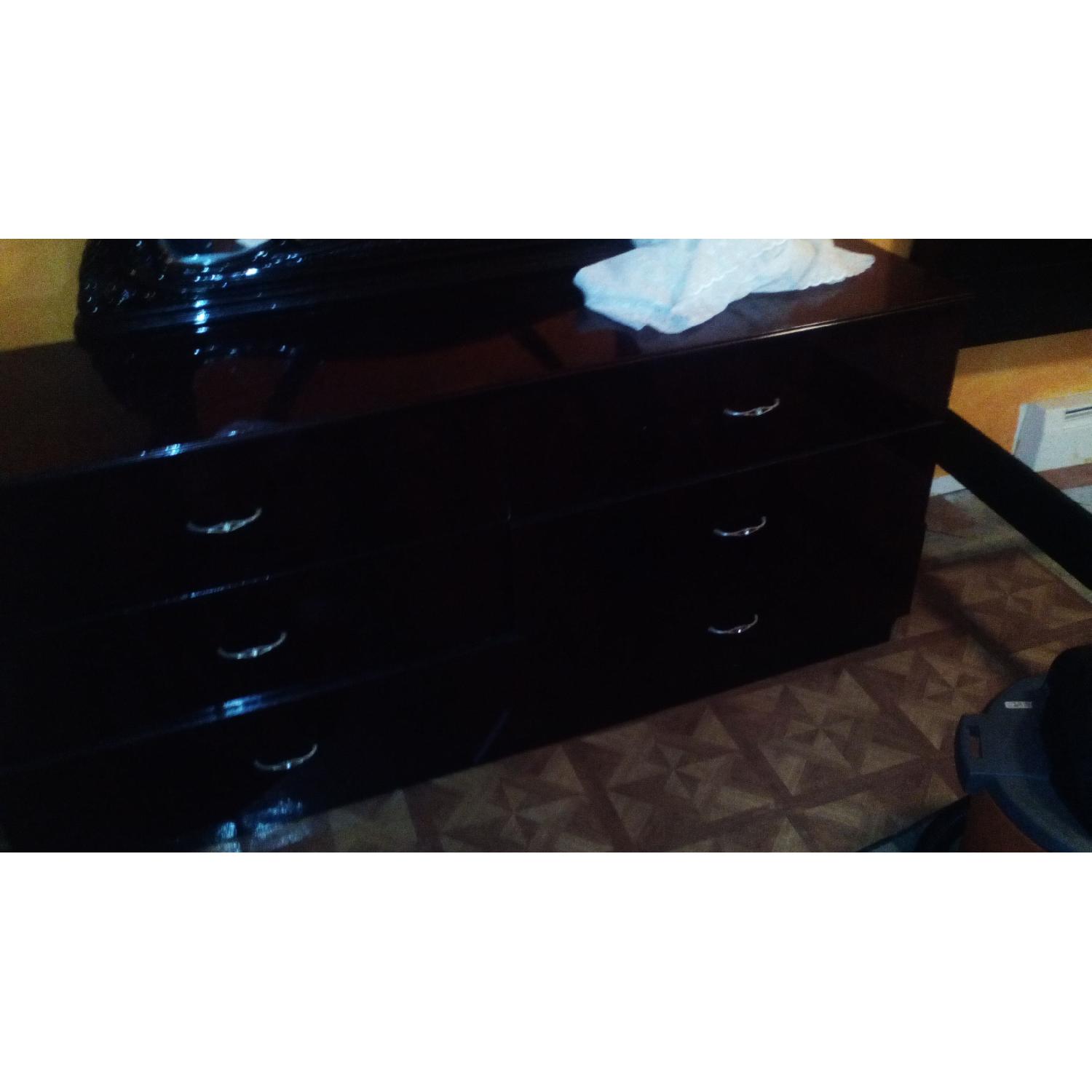 Twin Size Bed with Mirror Stand - image-9