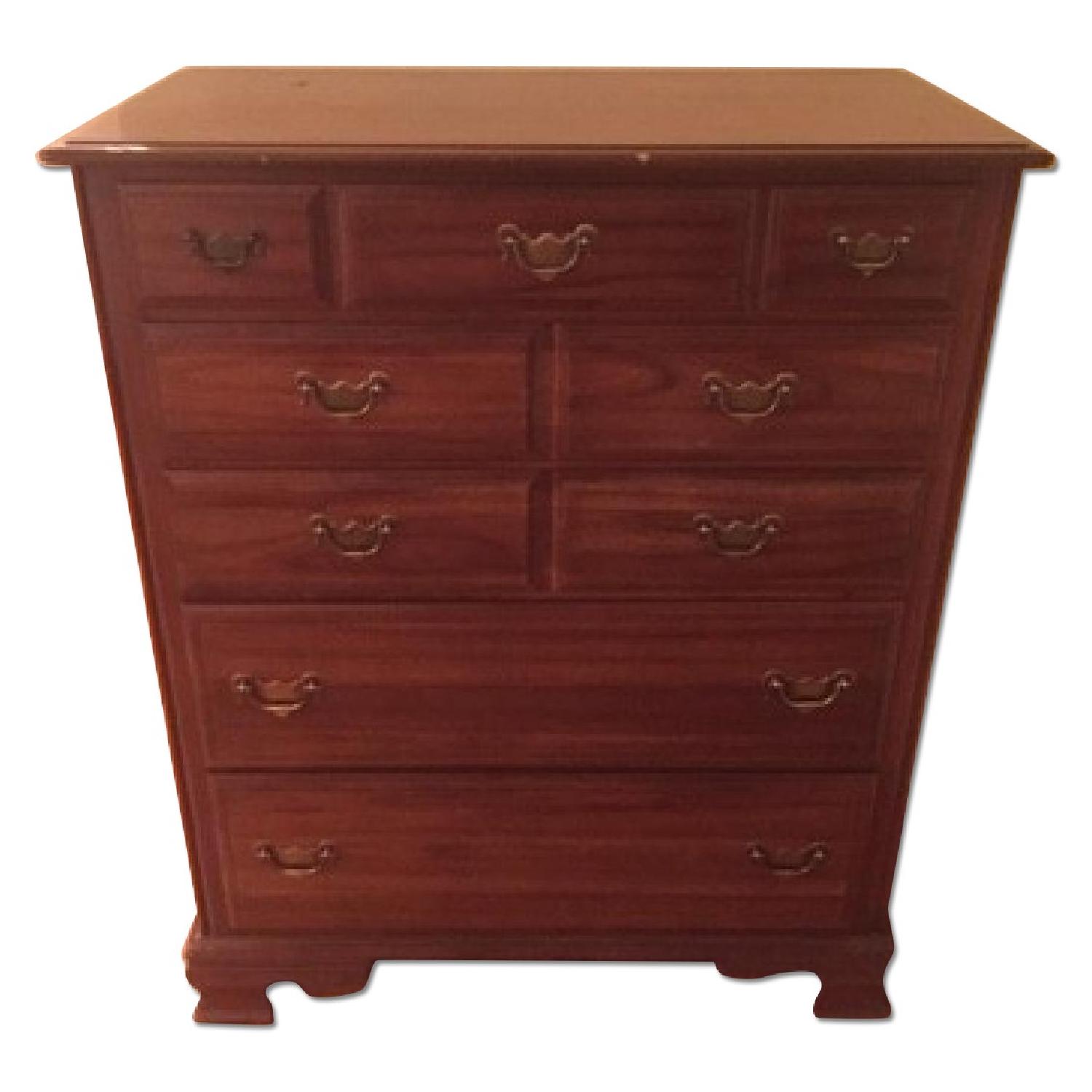 Chest of Drawers/Dresser - image-0