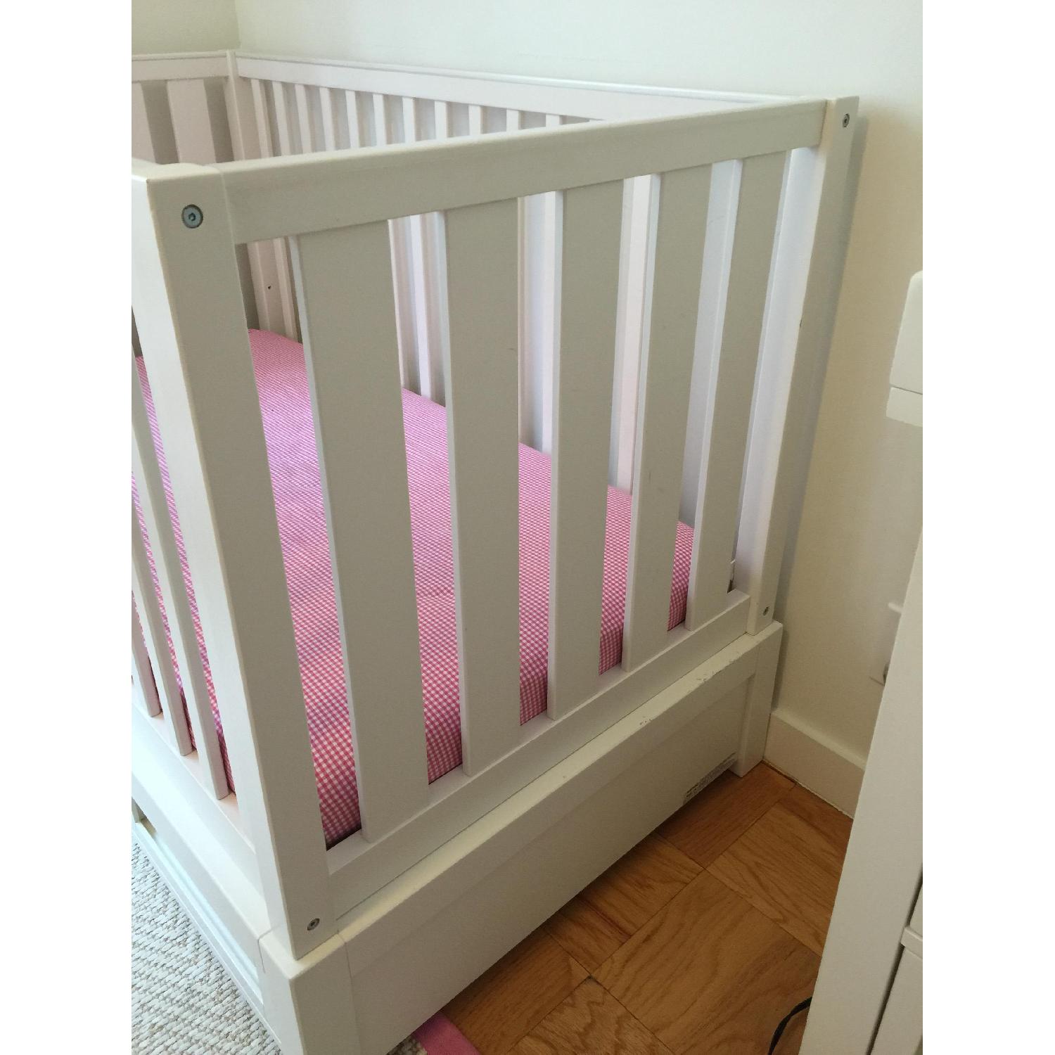 Pottery Barn Kids Skylar Crib in White - image-4