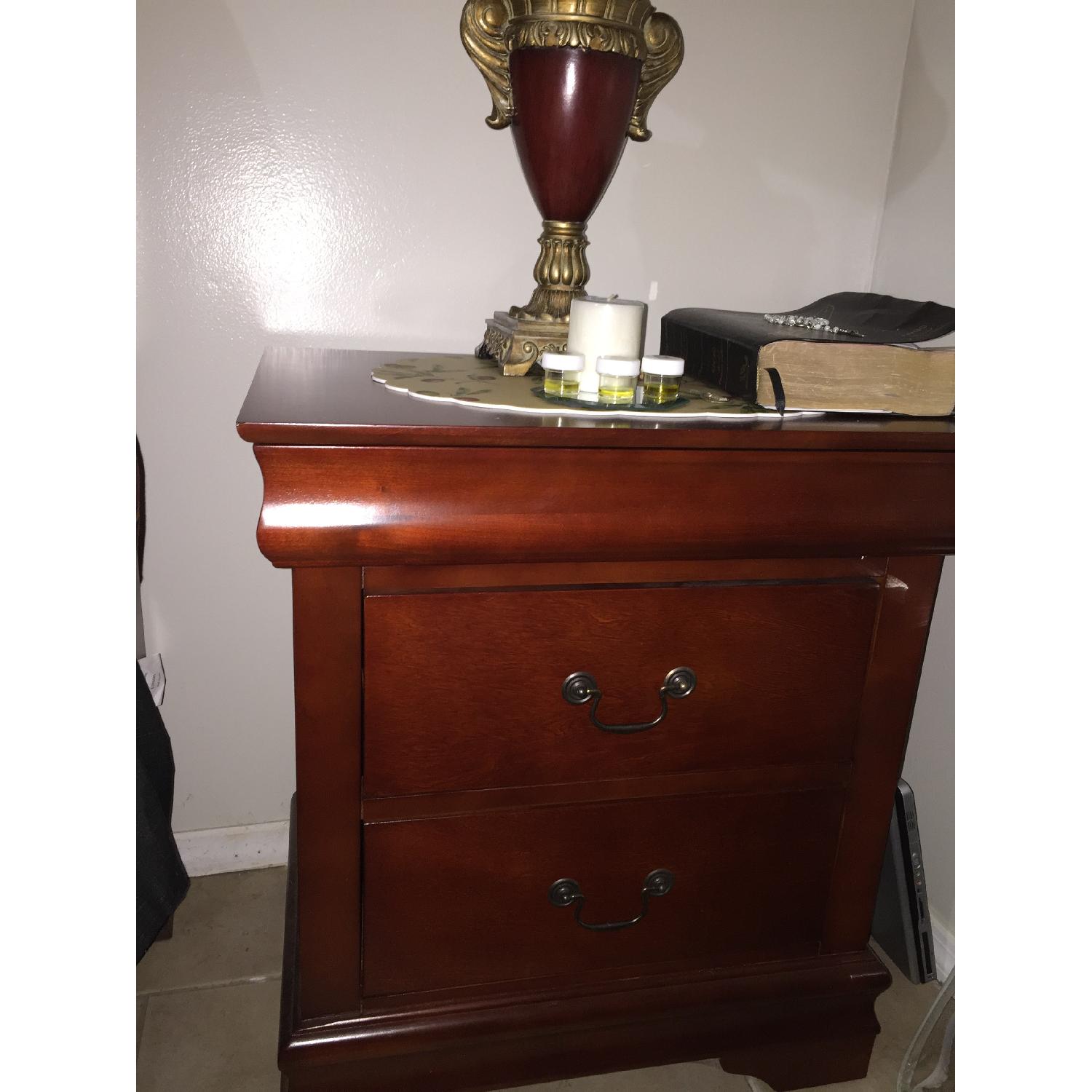 Walter of Wabash 4 Piece Bedroom Set - image-5