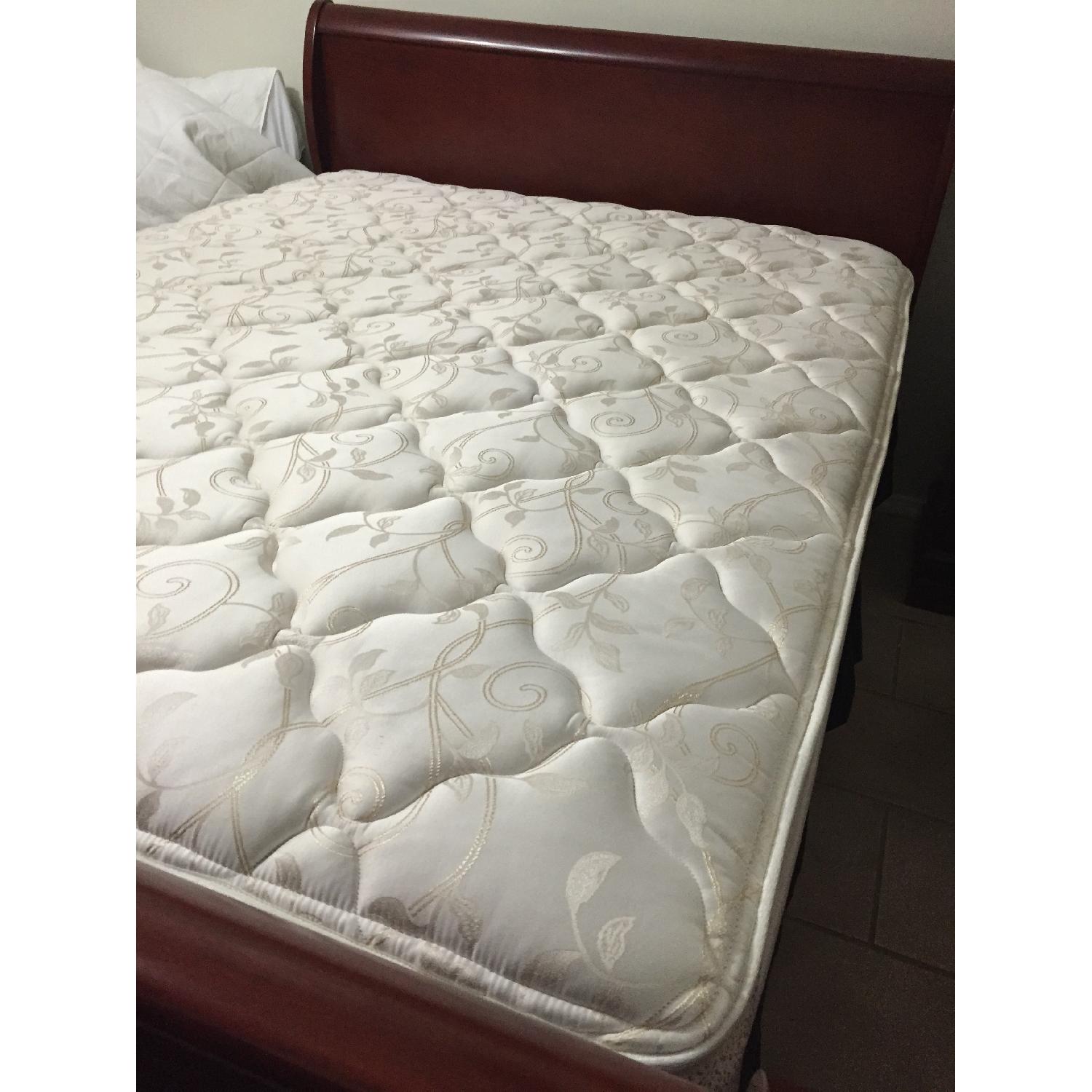 Walter of Wabash 4 Piece Bedroom Set - image-28