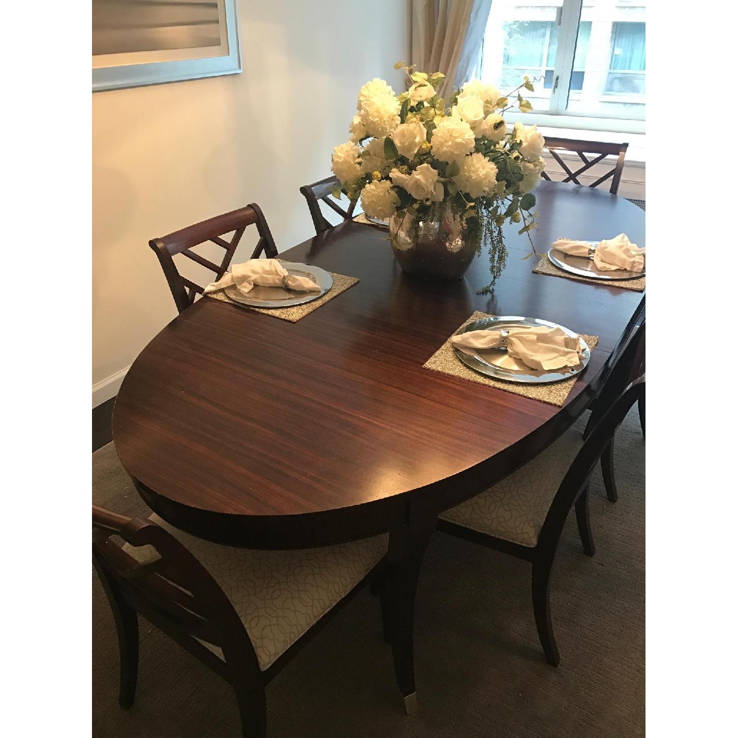 Ethan Allen Hathaway Dining Table w/ 6 Jaqueline Chairs - image-6