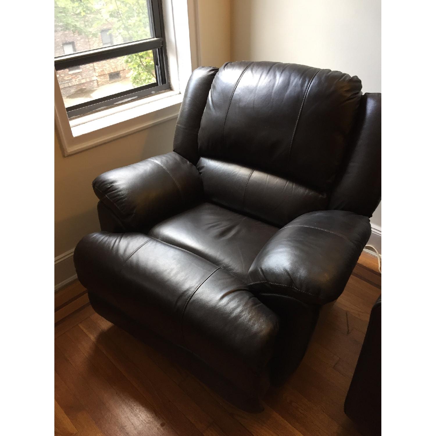 Jennifer Convertibles Leather Murray Road Rocker Recliner - image-2