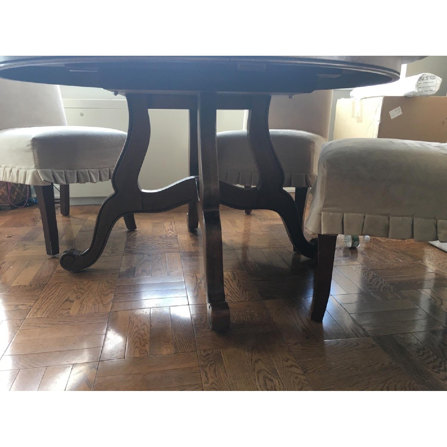 Ethan Allen Round Pedestal Dining Table w/ Leaf - image-5