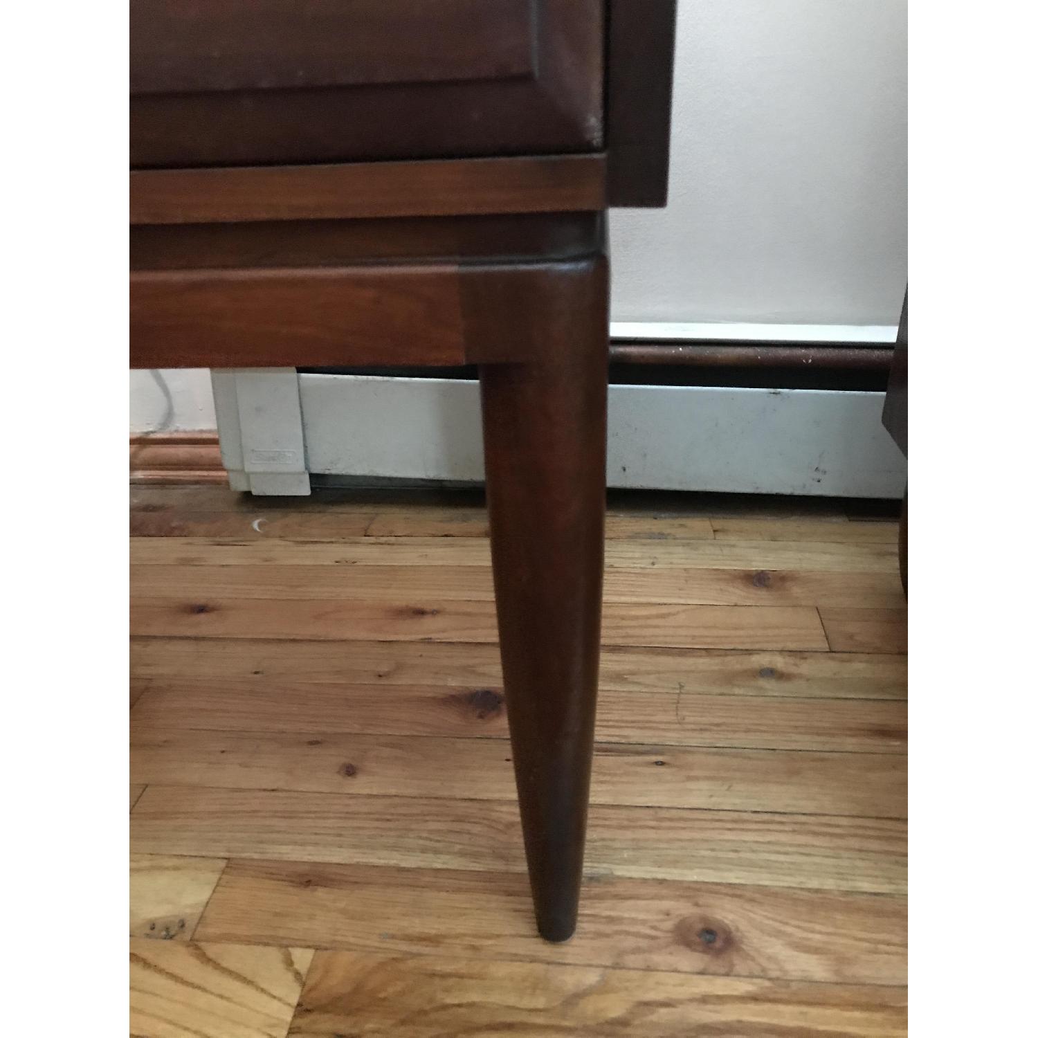 Willett Furniture Solid Cherry 4 Piece Bedroom Set - image-13