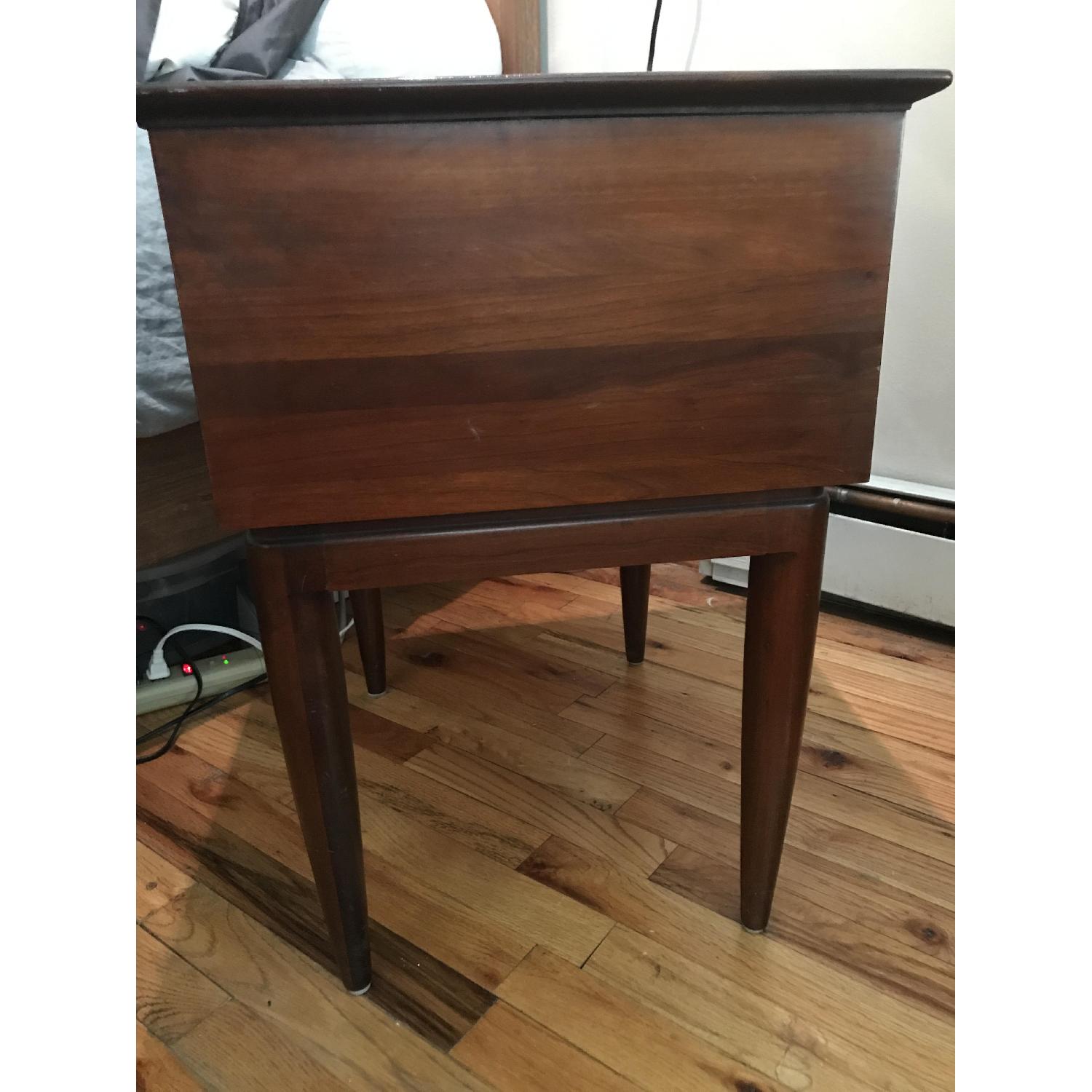 Willett Furniture Solid Cherry 4 Piece Bedroom Set - image-14