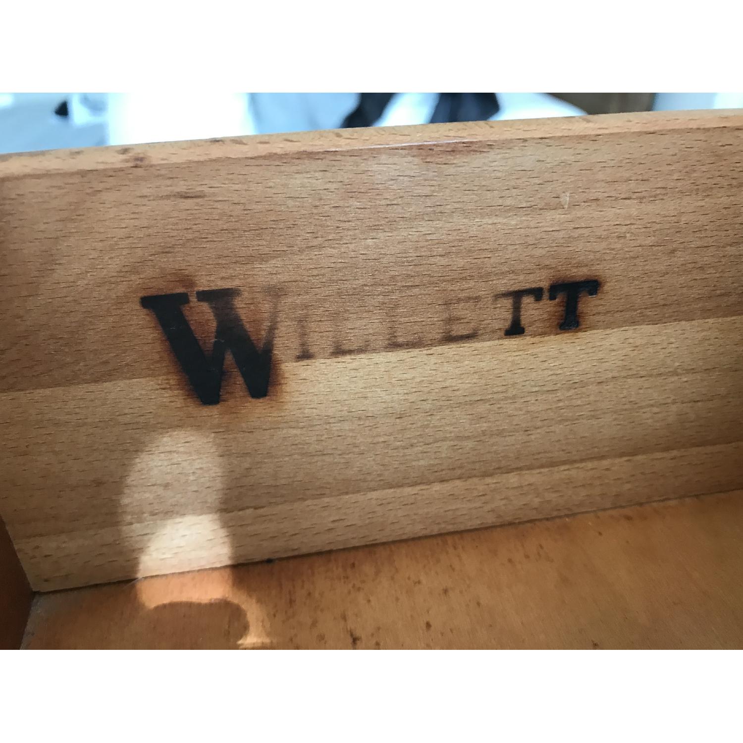 Willett Furniture Solid Cherry 4 Piece Bedroom Set - image-25