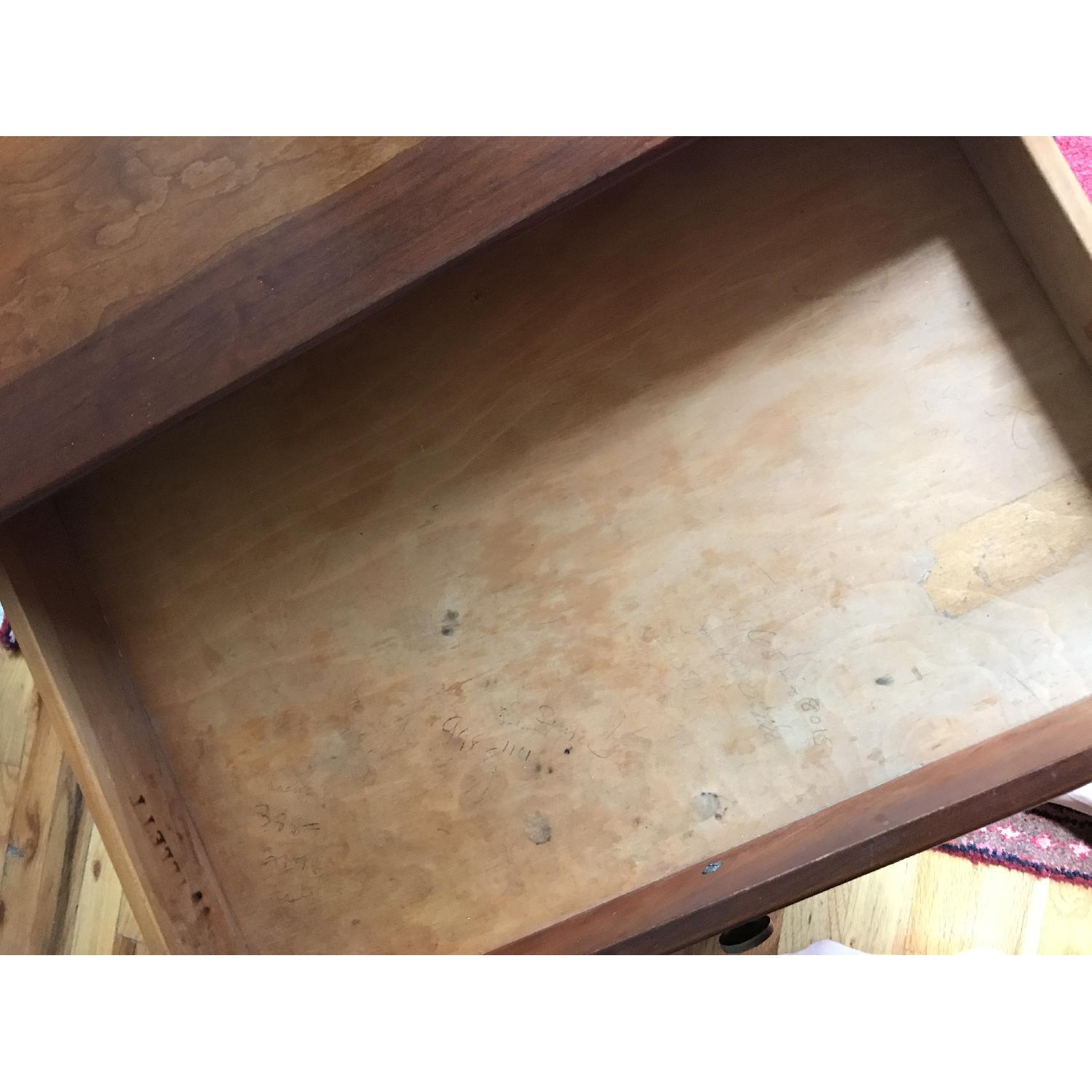 Willett Furniture Solid Cherry 4 Piece Bedroom Set - image-27