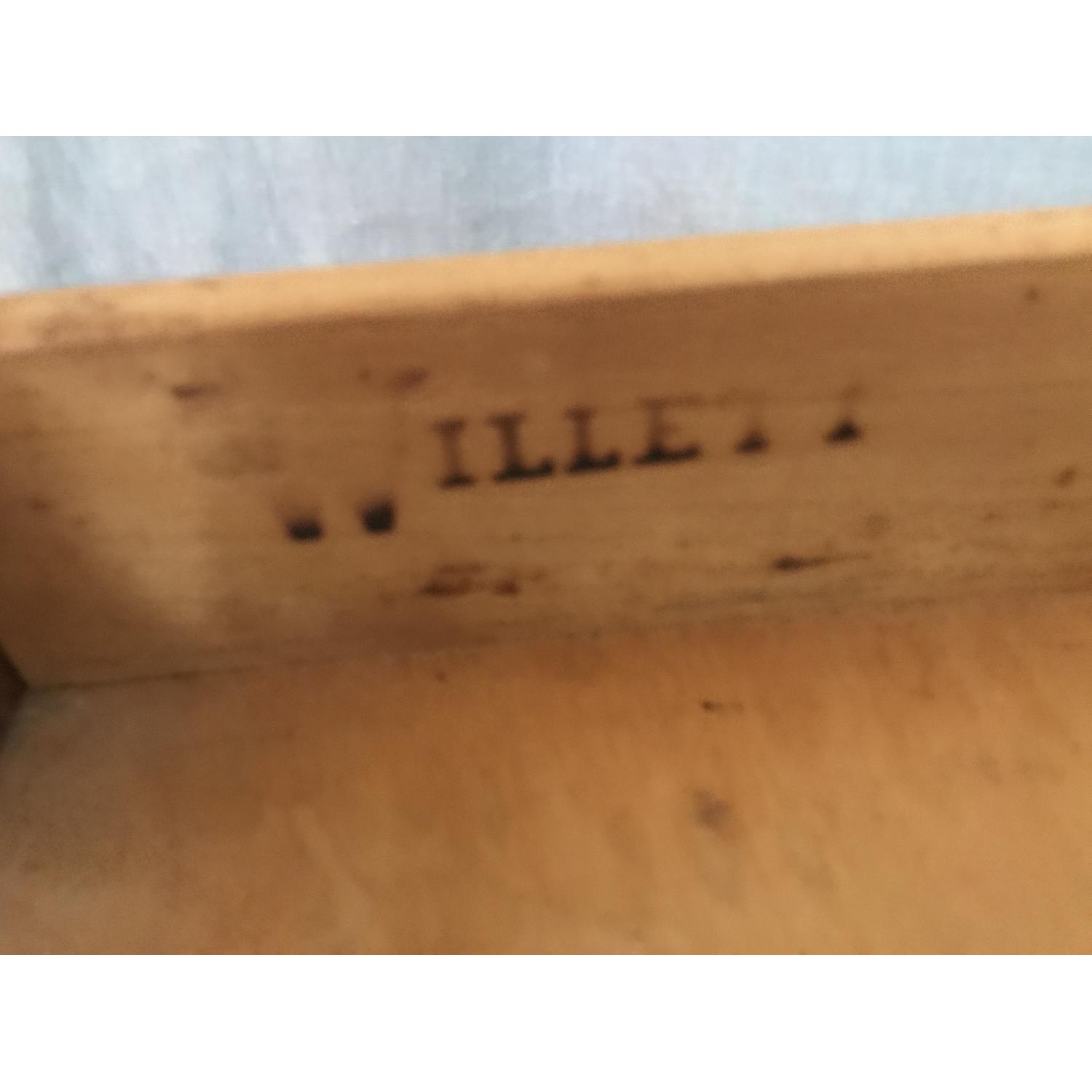 Willett Furniture Solid Cherry 4 Piece Bedroom Set - image-30