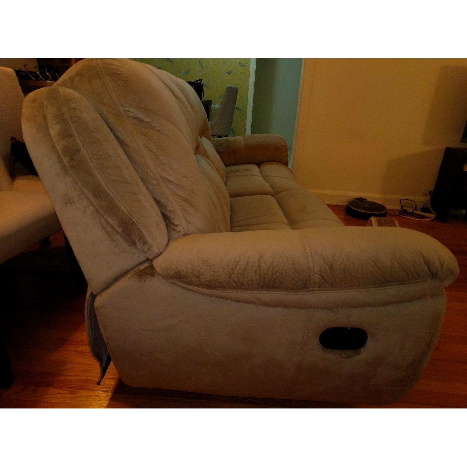 Raymour & Flanigan Kathy Ireland 2-Seater Reclining Sofa - image-3