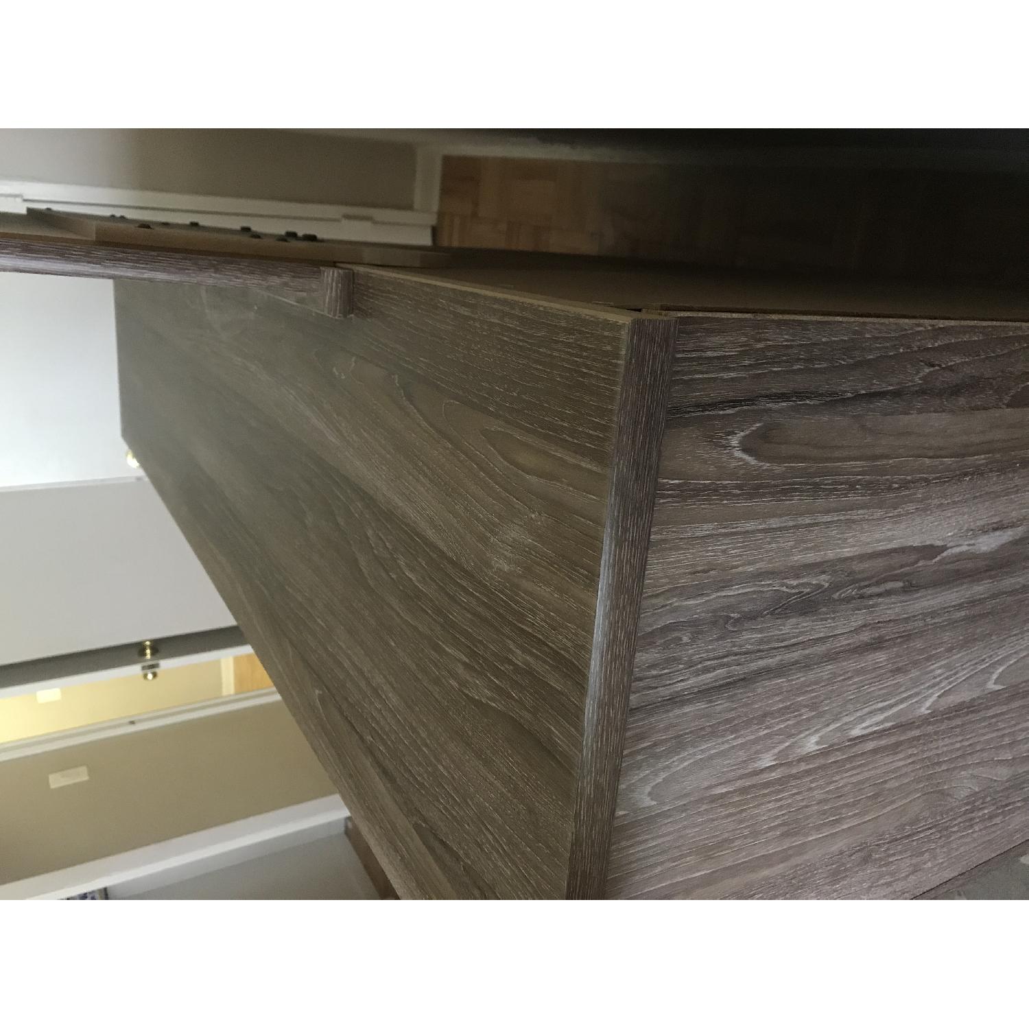 Ashley's Gray Dresser w/ Mirror - image-4