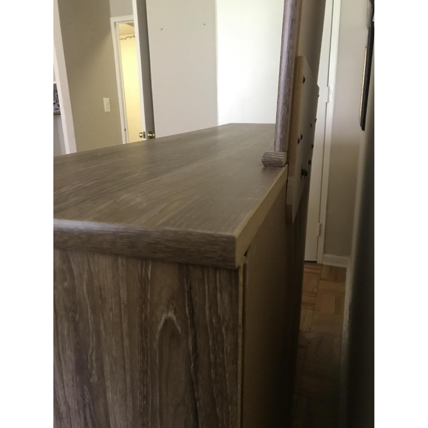 Ashley's Gray Dresser w/ Mirror - image-5