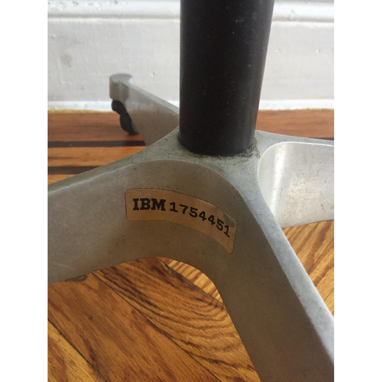 Vintage Herman Miller Eames Shell Chair - image-5