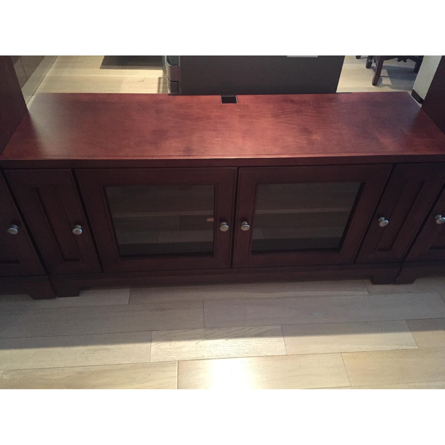 Raymour & Flanigan Entertainment Center AptDeco