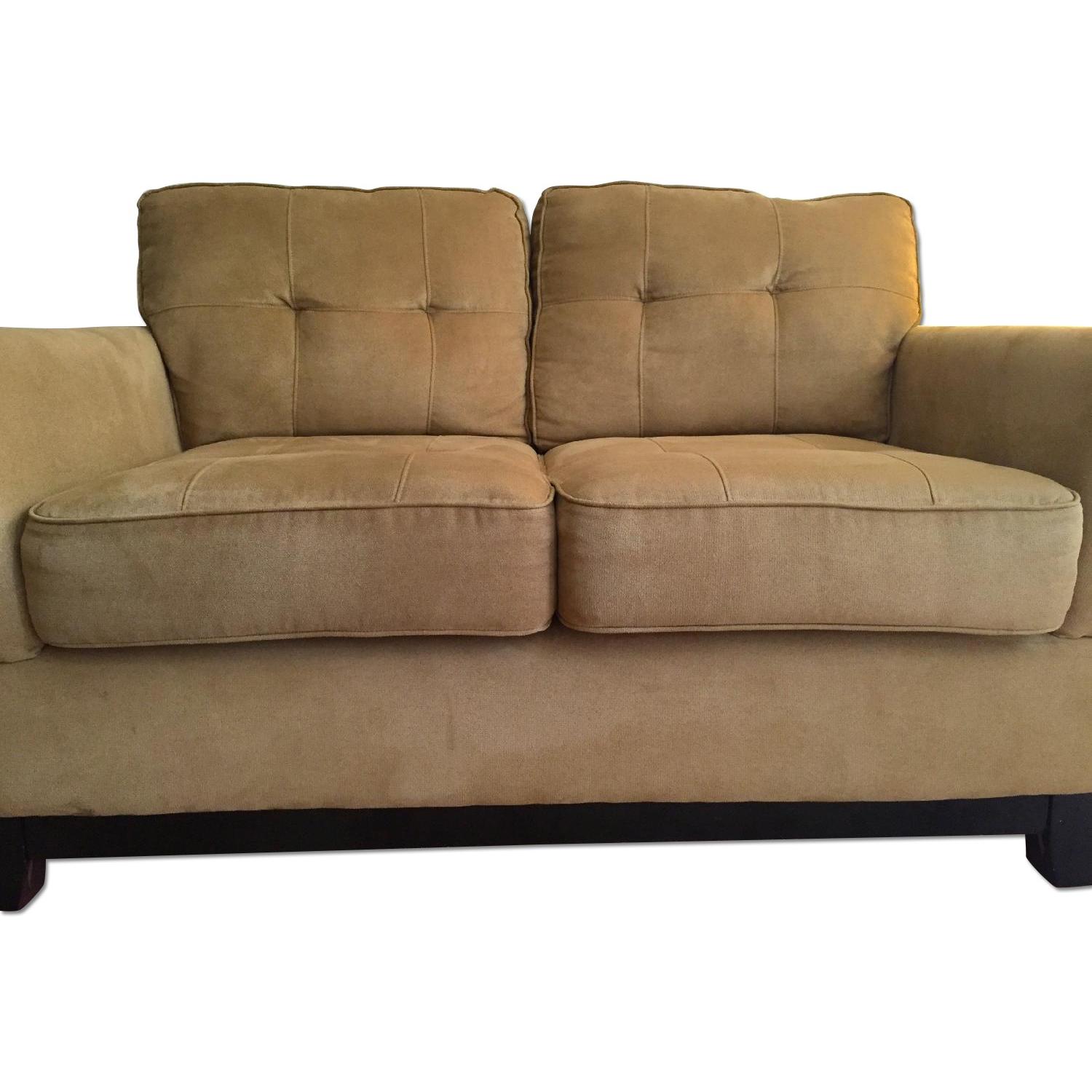 Jennifer Convertibles Sofa Bed + Love Seat Set AptDeco