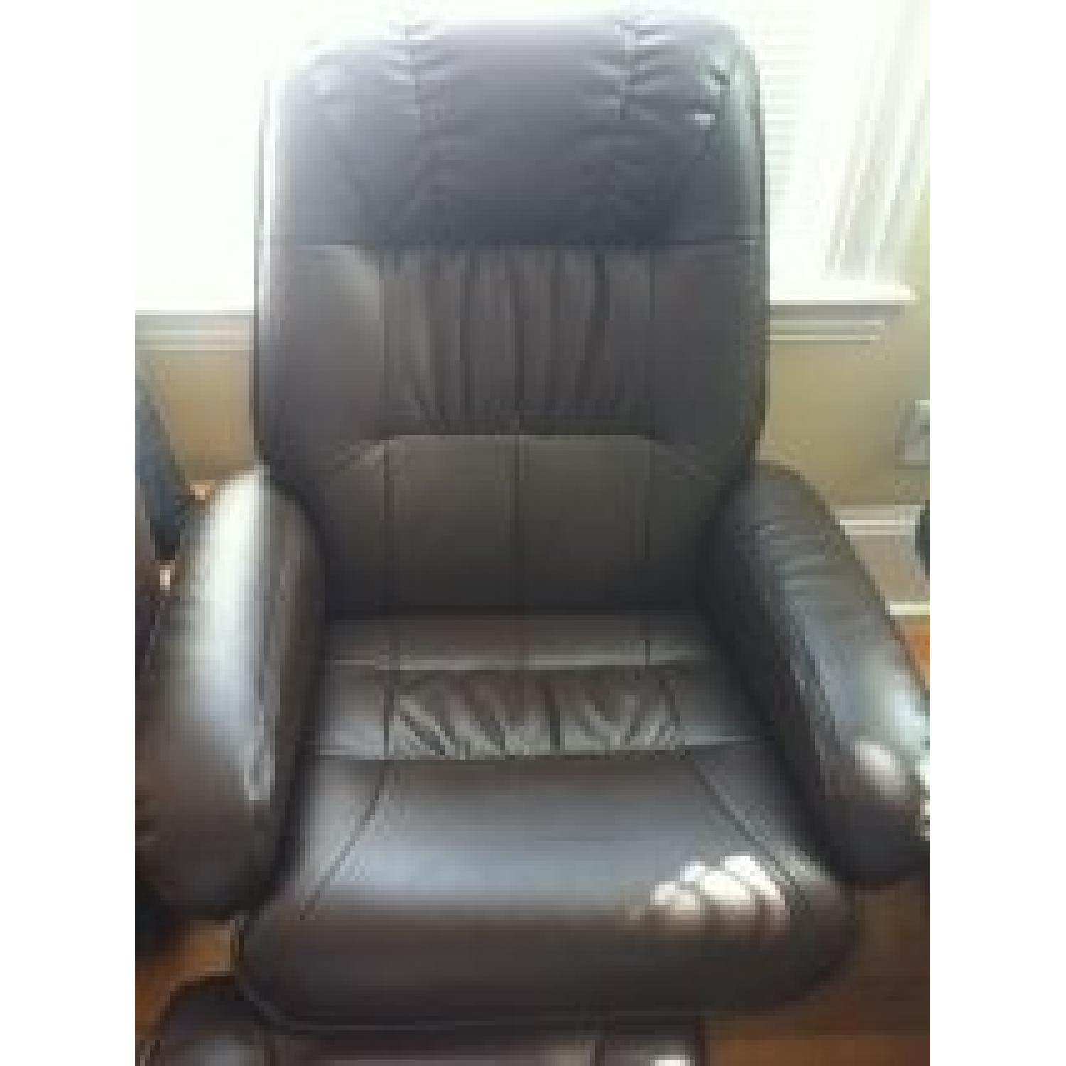 Jordan's Furniture Leather Recliner & Footstool Set - image-1