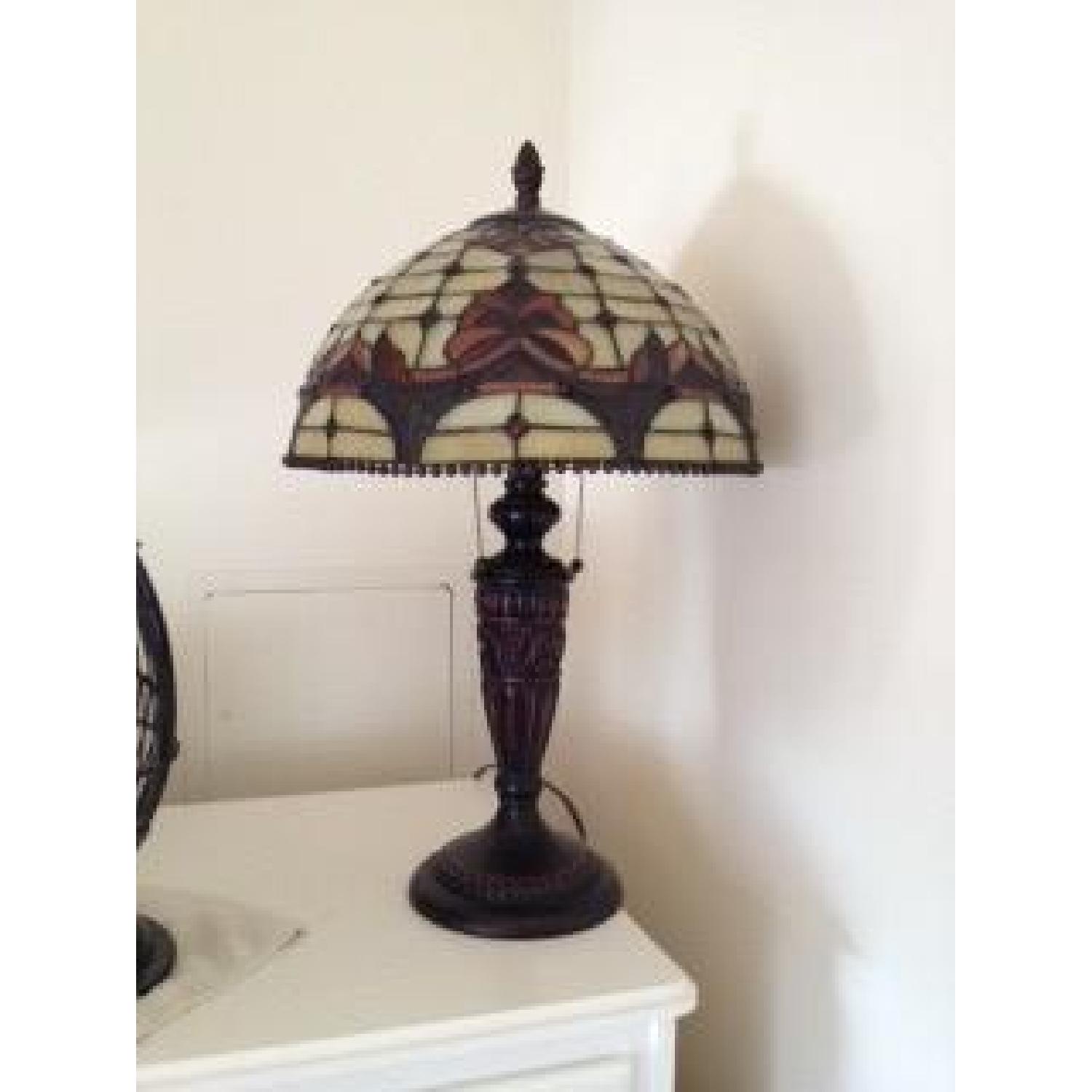 Tiffany Style Table Lamp - image-1