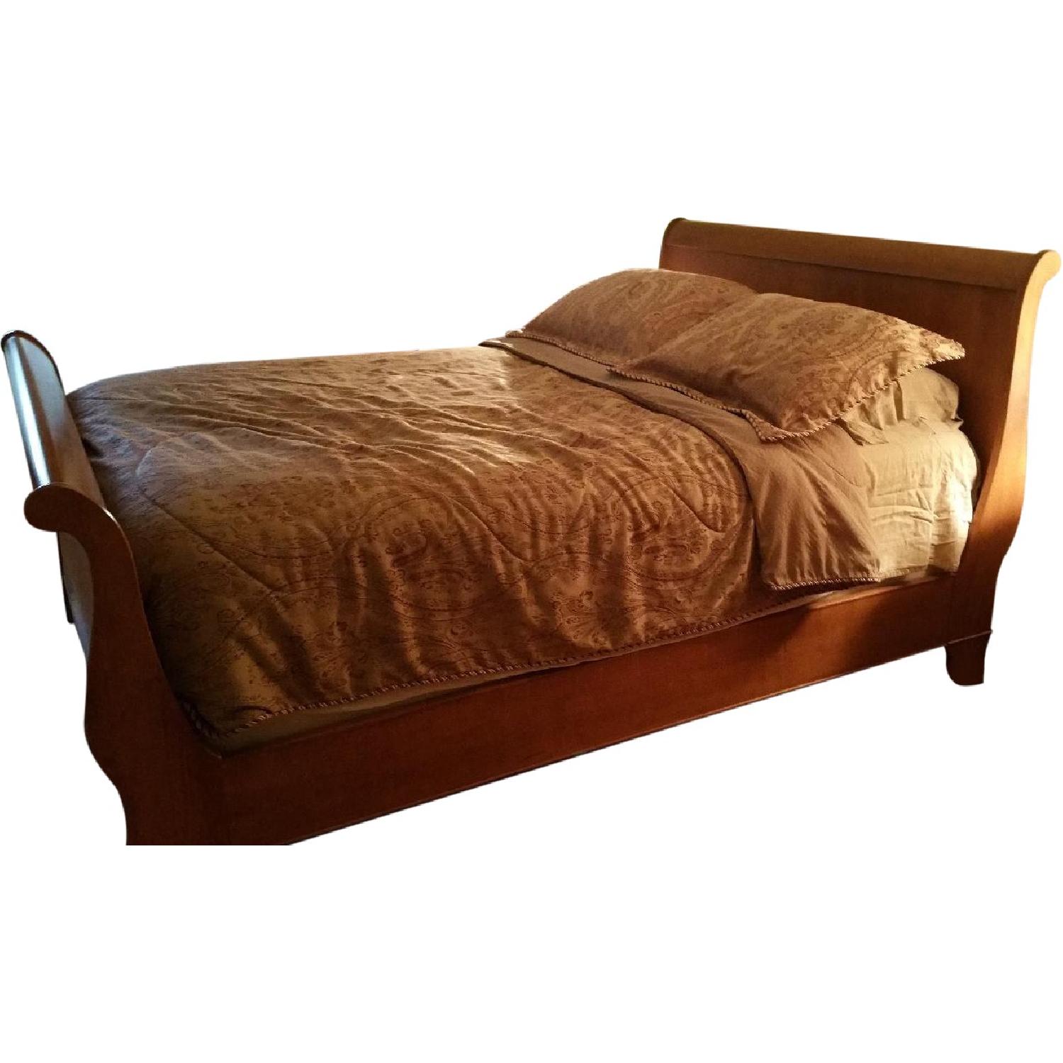 Solid Wood Queen Sleigh Bed - image-0