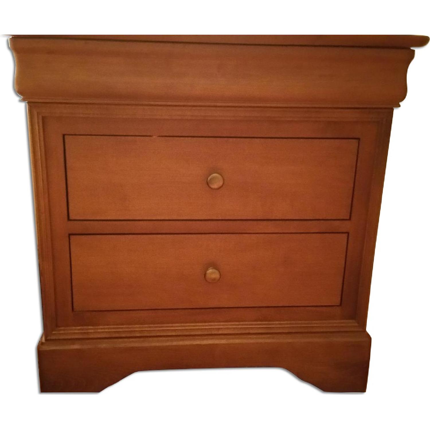 Ethan Allen Night Table AptDeco