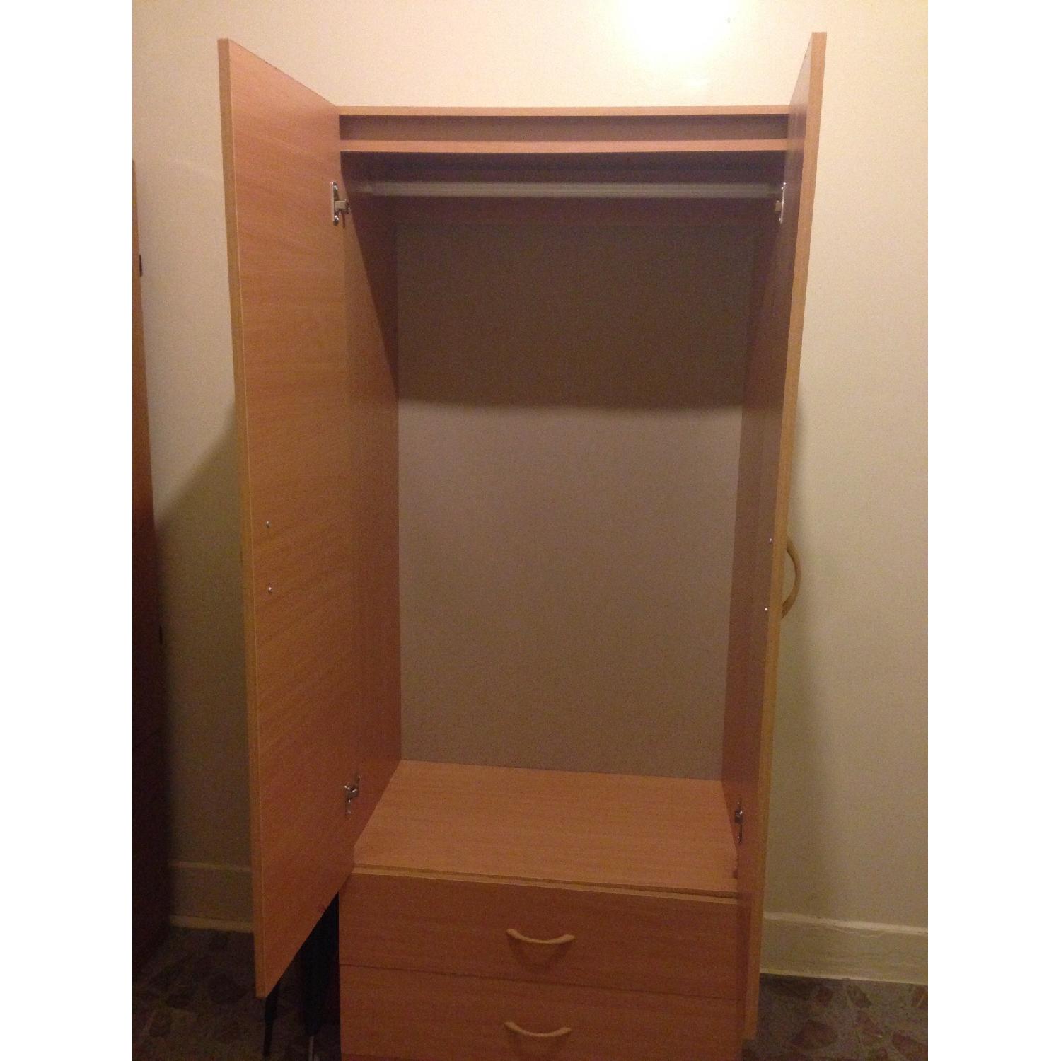 Closet - image-1