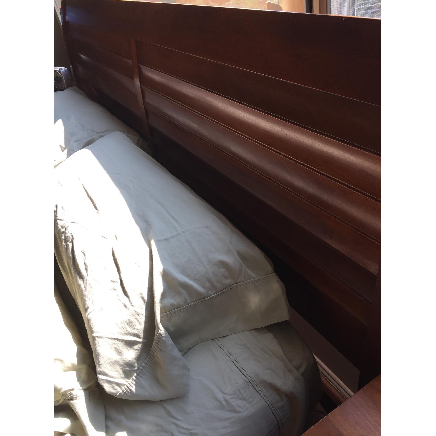 Ethan Allen King Size Bedroom Set - image-8