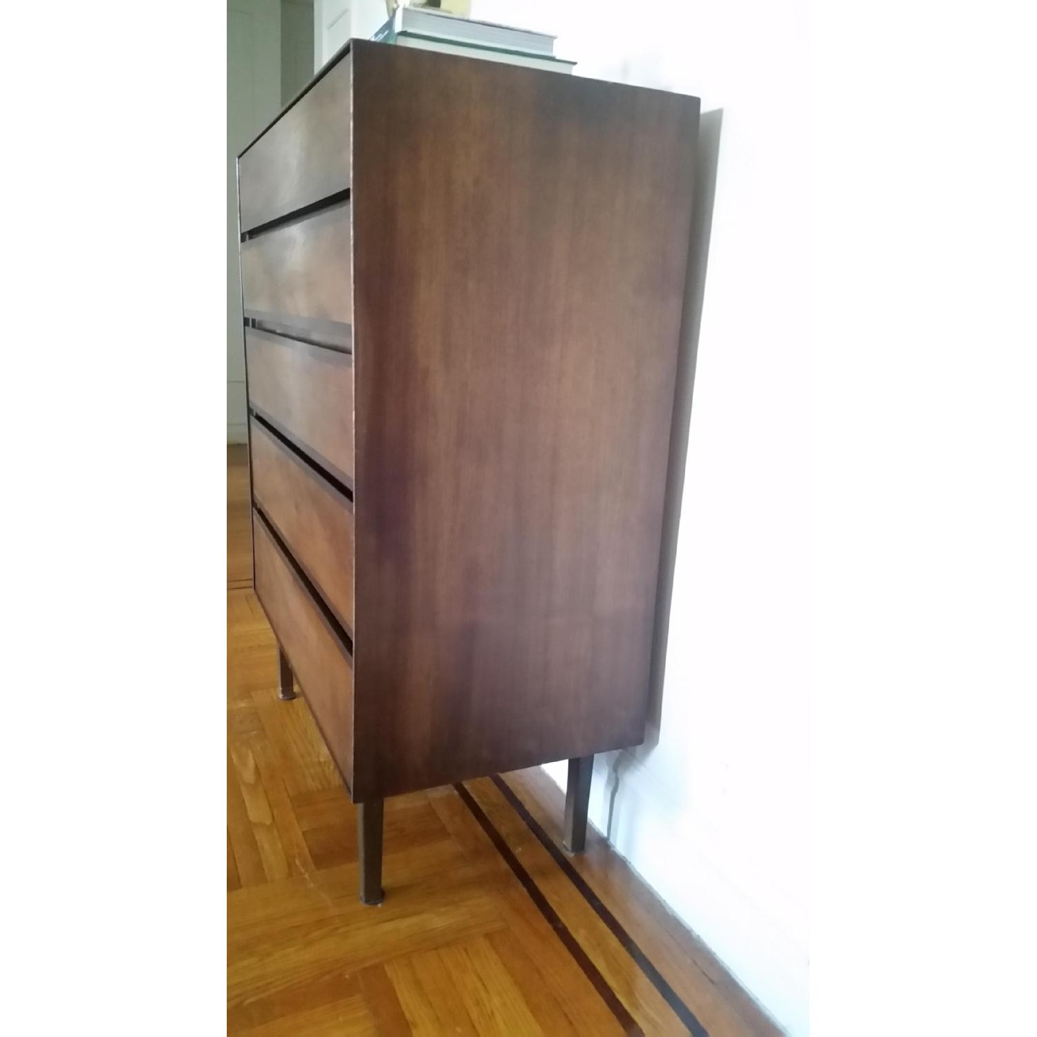 Stanley Mid Century Distinctive Dresser - image-4