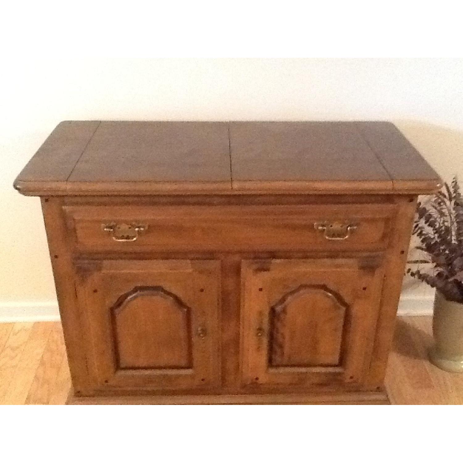 Temple Stuart Expandable Dining Room Table w/ 6 Chairs + Hutch + Server - image-4