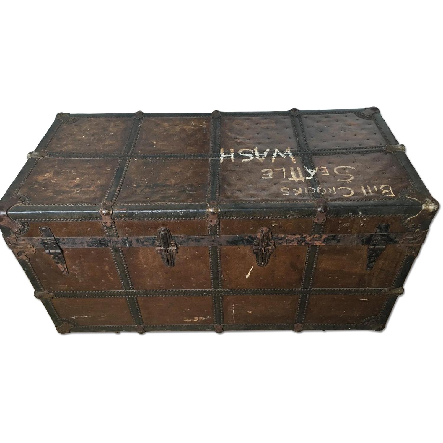 Herkert & Meisel Trunk Company Vintage Trunk - image-0