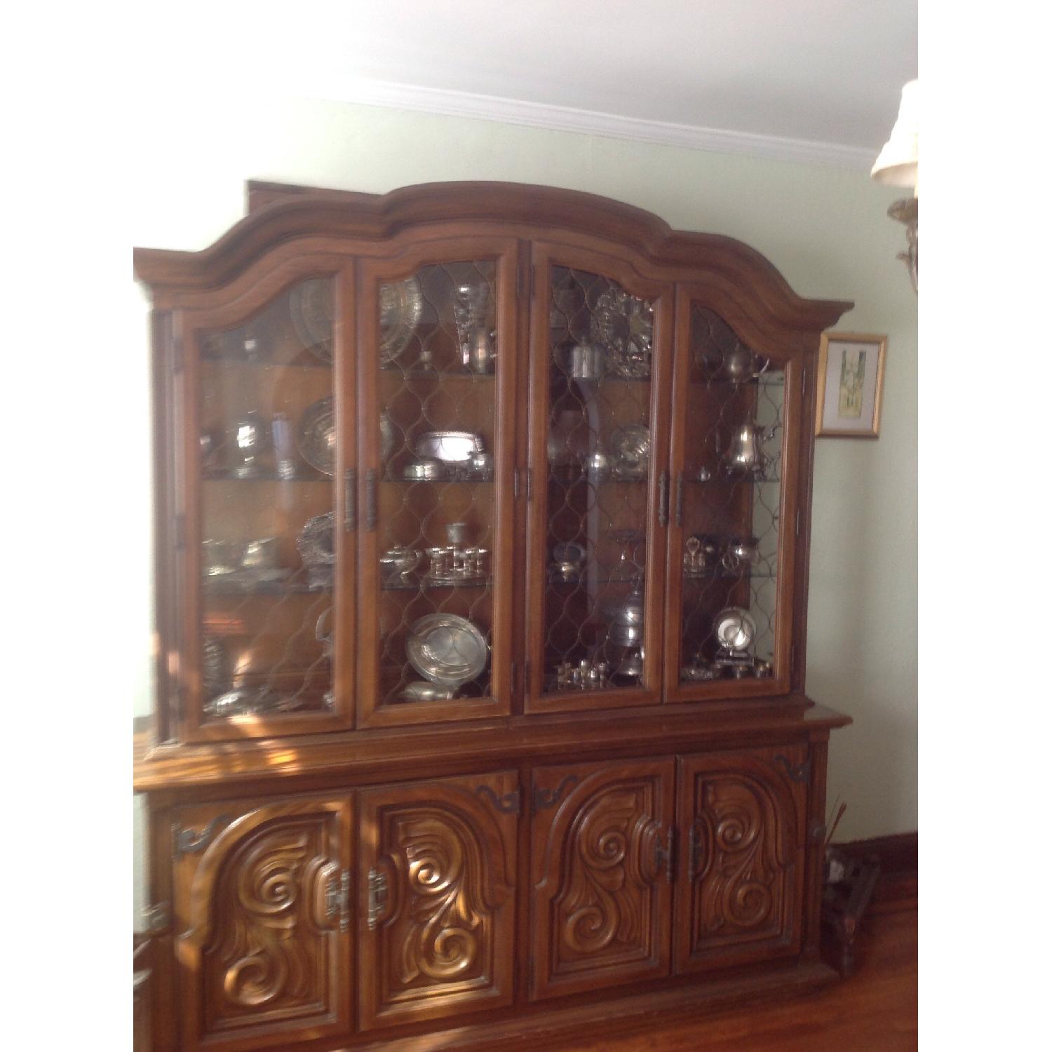 Thomasville Mid Century China cabinet - image-1