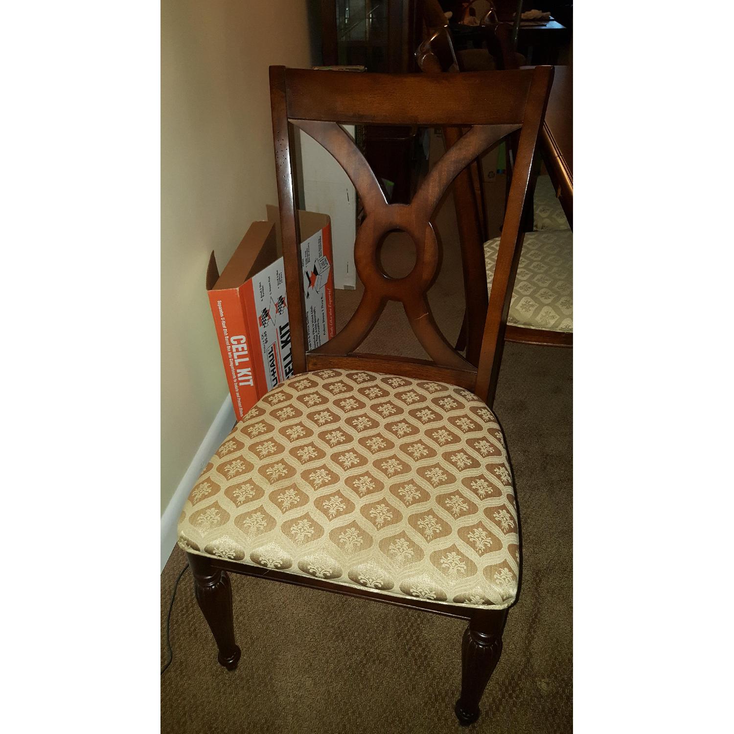 Raymour & Flanigan 11 Piece Dining Room Set - image-6