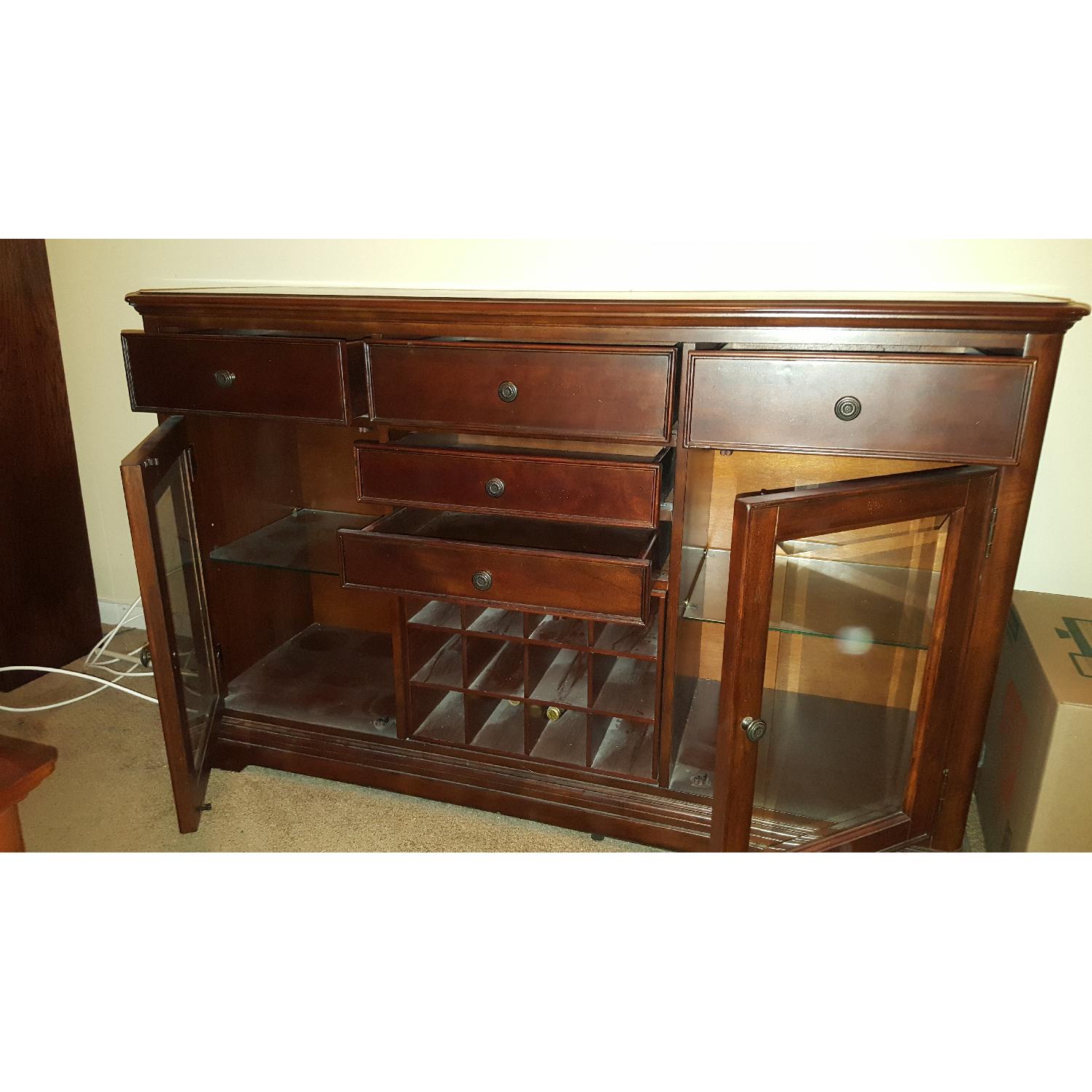 Raymour & Flanigan 11 Piece Dining Room Set - image-12