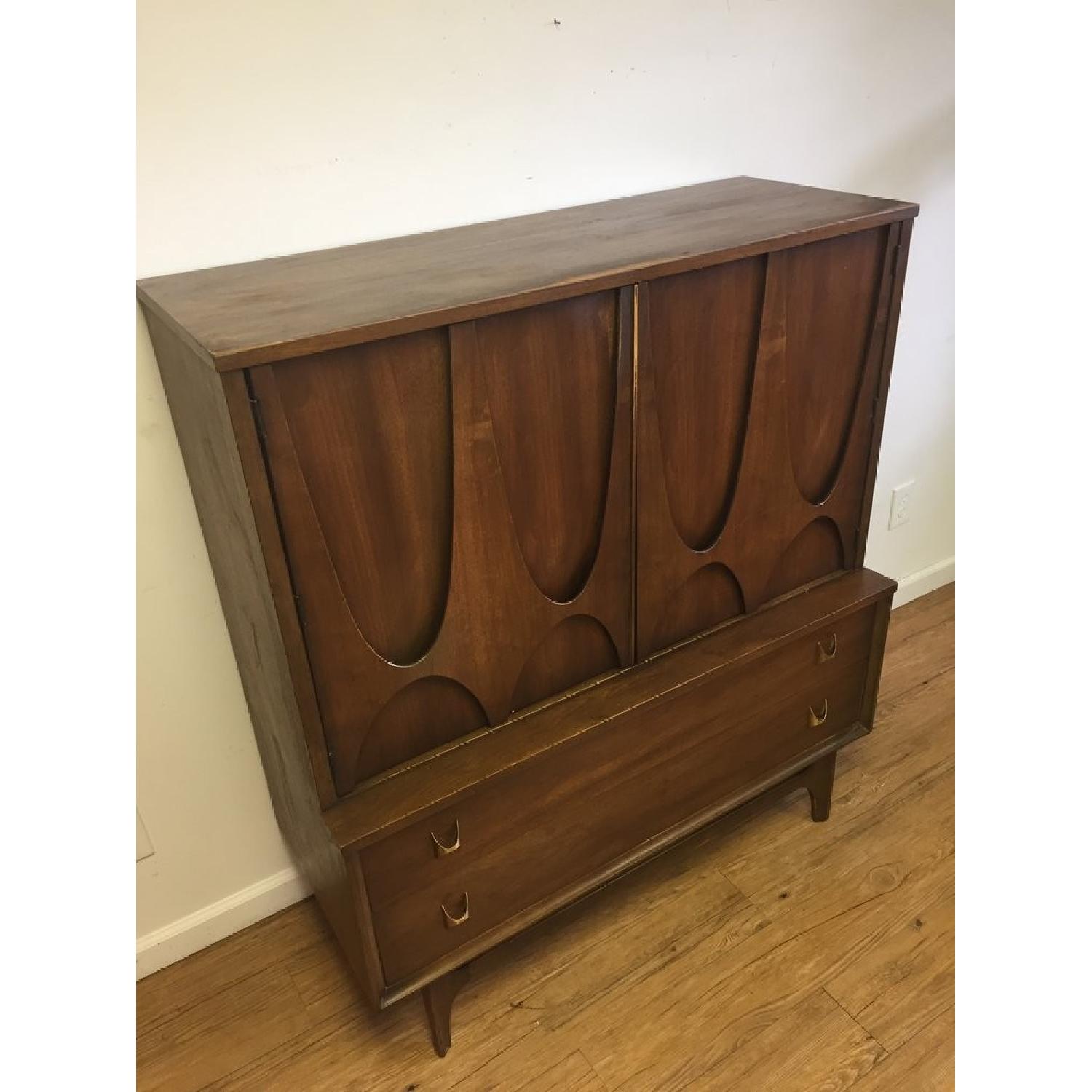 Broyhill Brasilia Gentleman's Door Chest - image-2