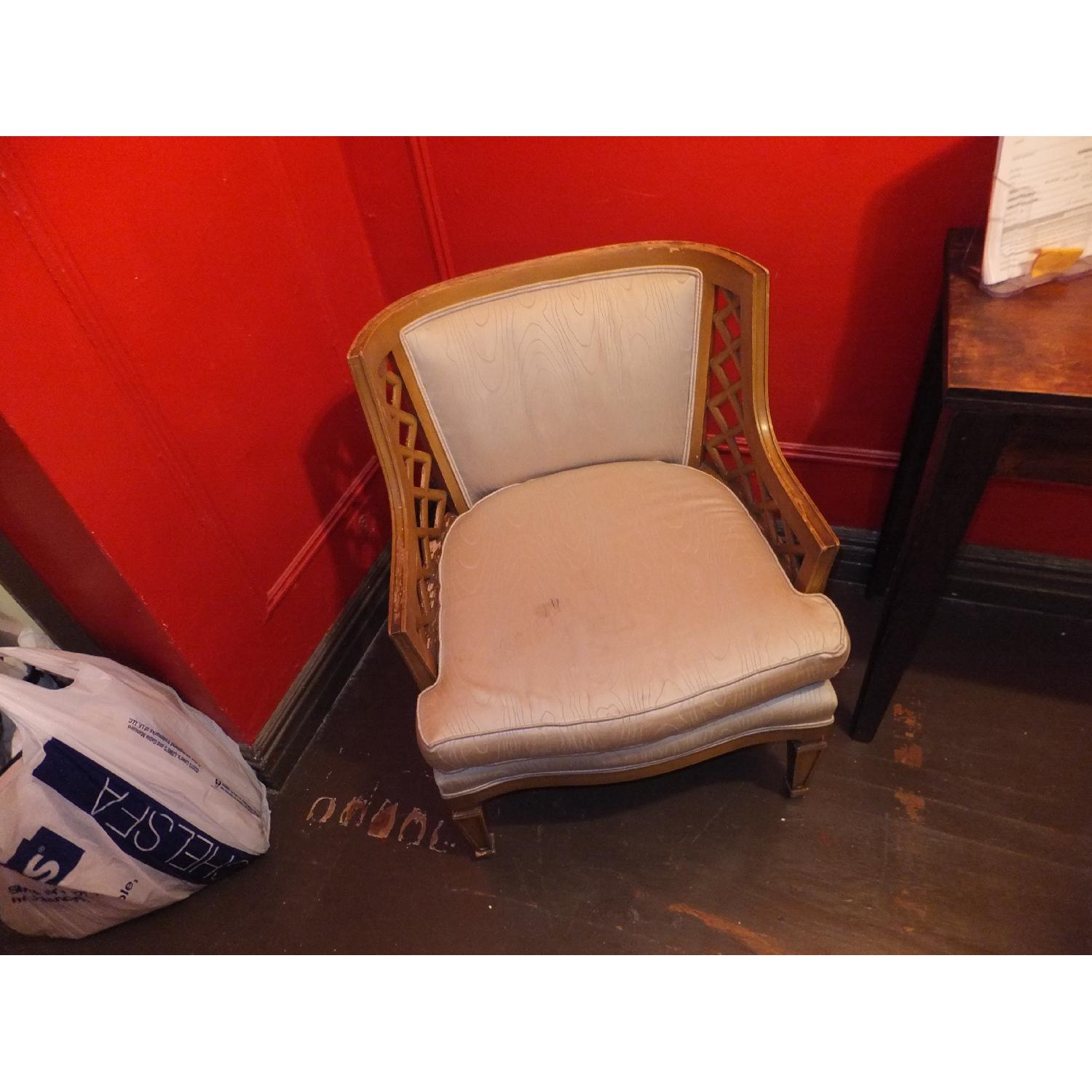 Vintage Foyer Accent Chair - image-10