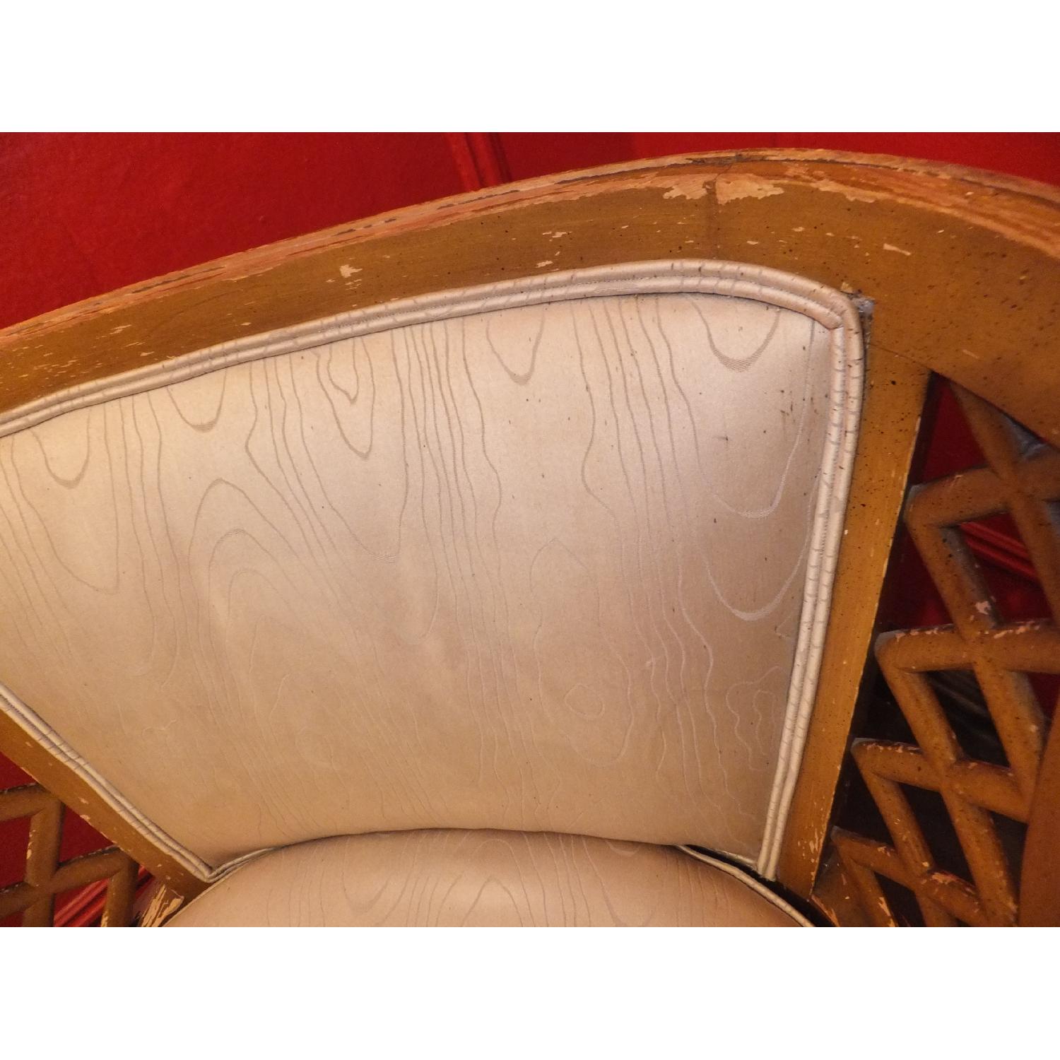 Vintage Foyer Accent Chair - image-13