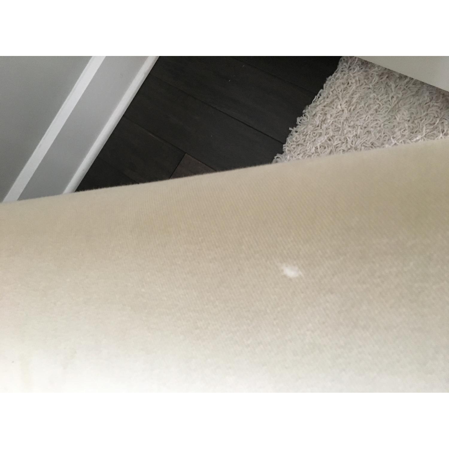 Little Castle Treasure Recliner - image-5