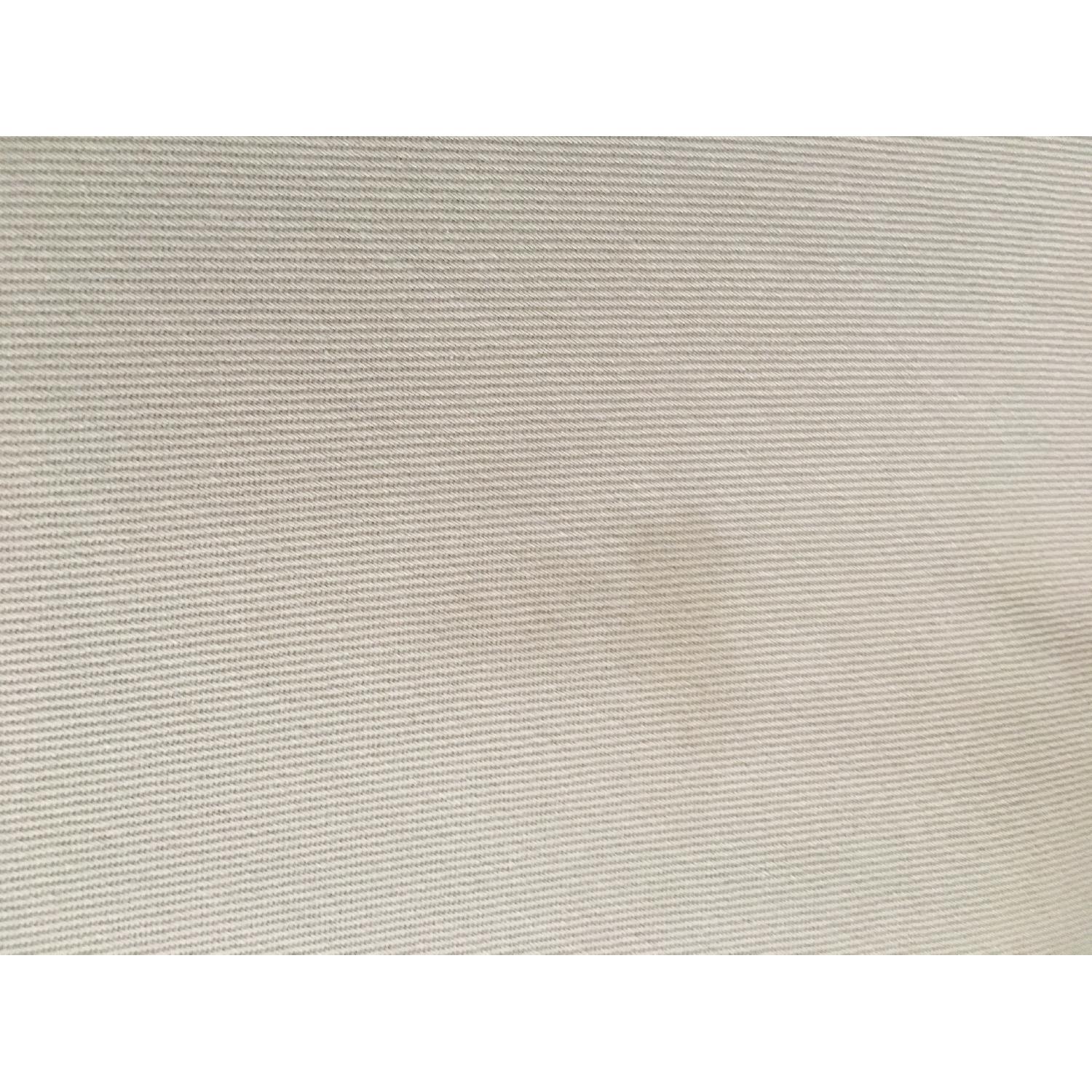 Little Castle Treasure Recliner - image-6