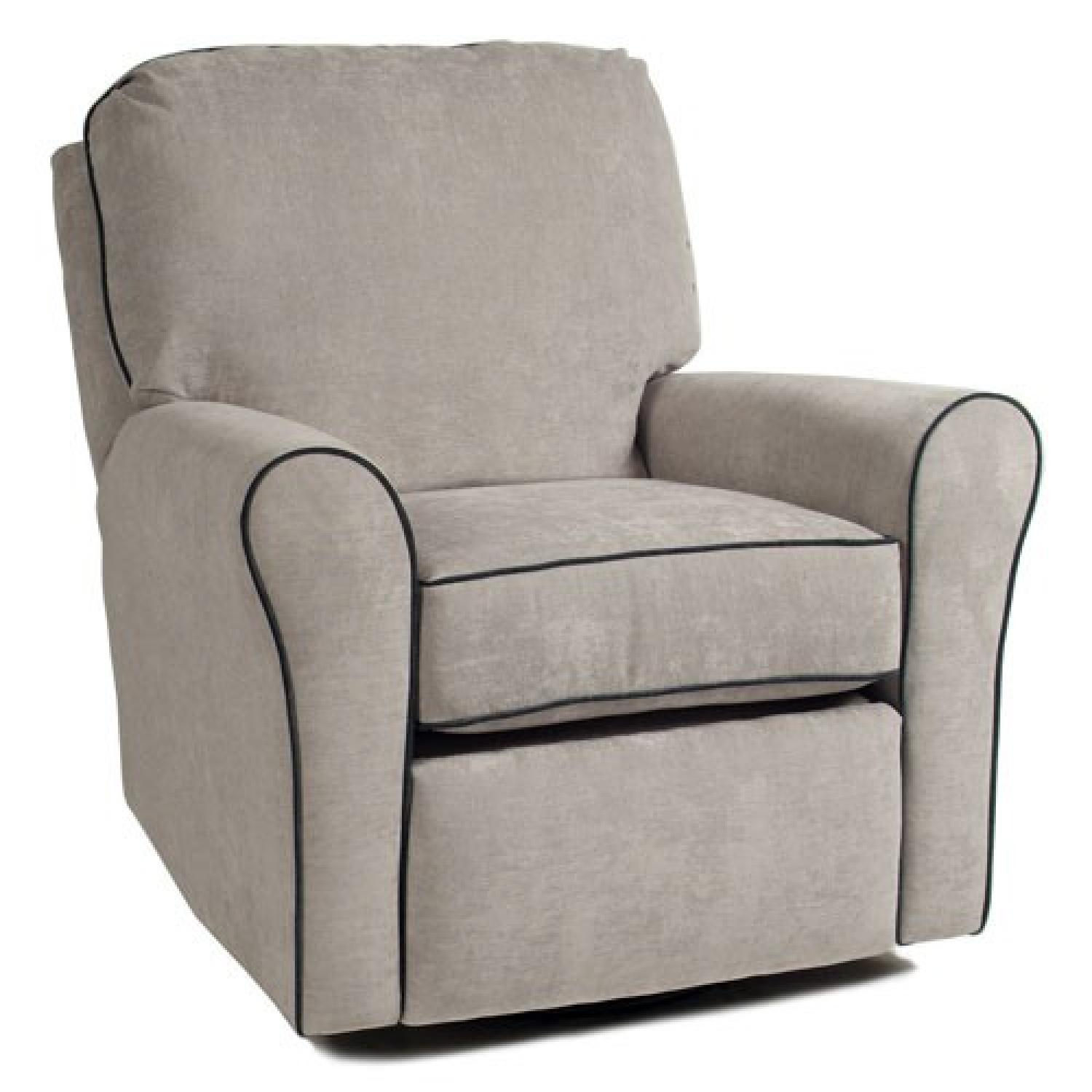Little Castle Treasure Recliner - image-10