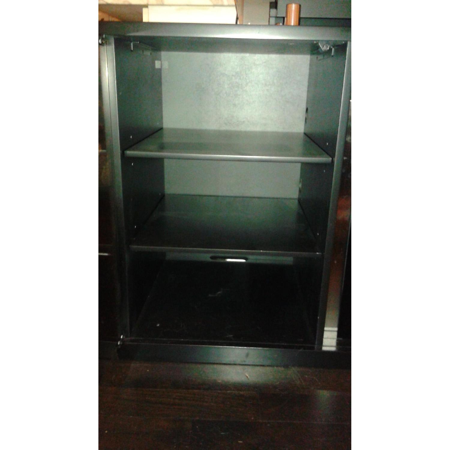 Raymour & Flanigan TV Console with Fireplace AptDeco