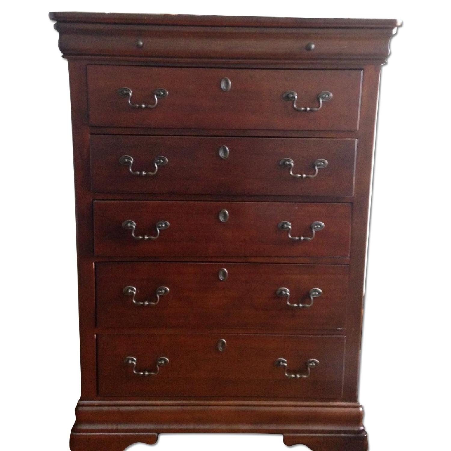 JC Penney Cherry Wood Sleigh Bed + Chest of Drawers AptDeco