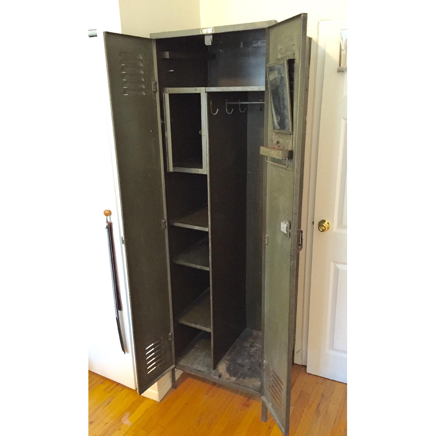 Lyon Metal Products Vintage Army Locker - image-2