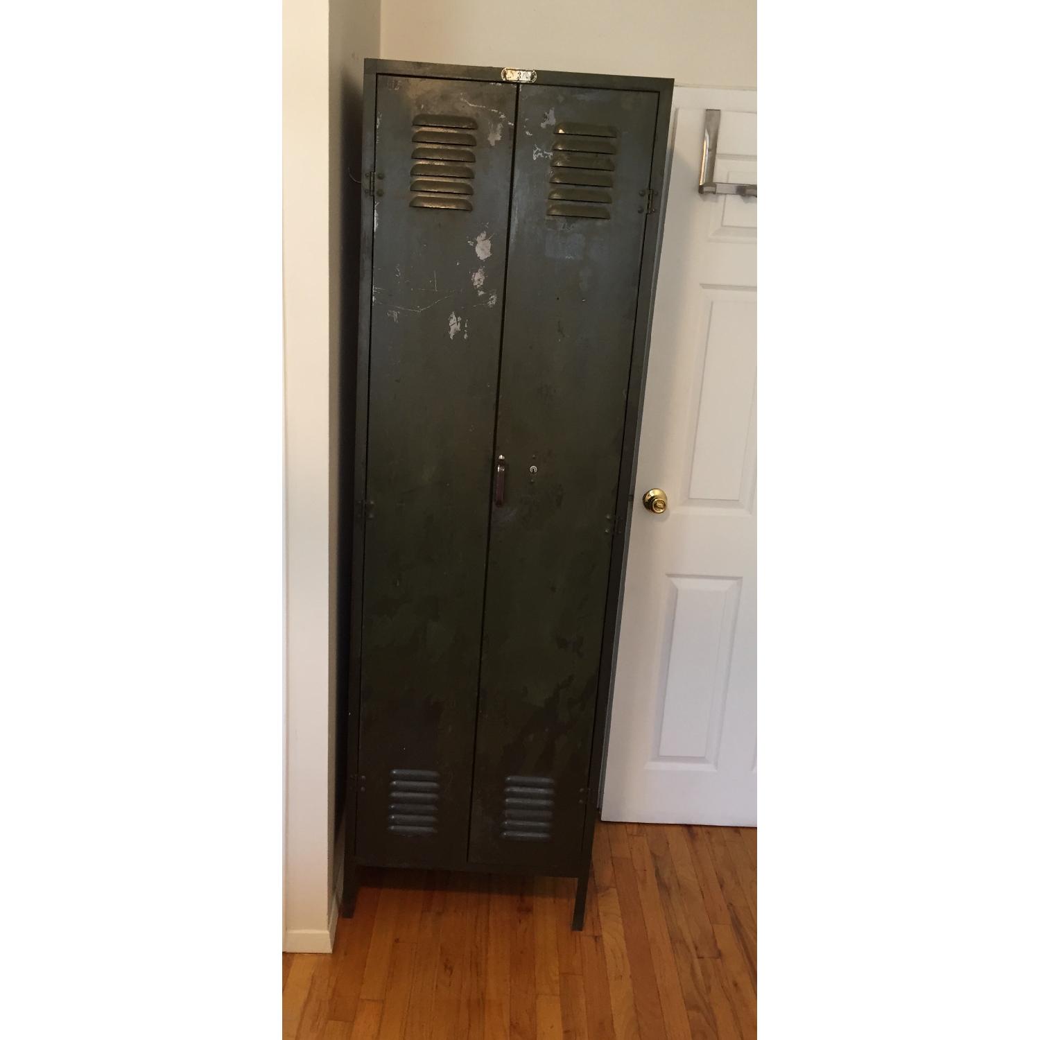 Lyon Metal Products Vintage Army Locker - image-3