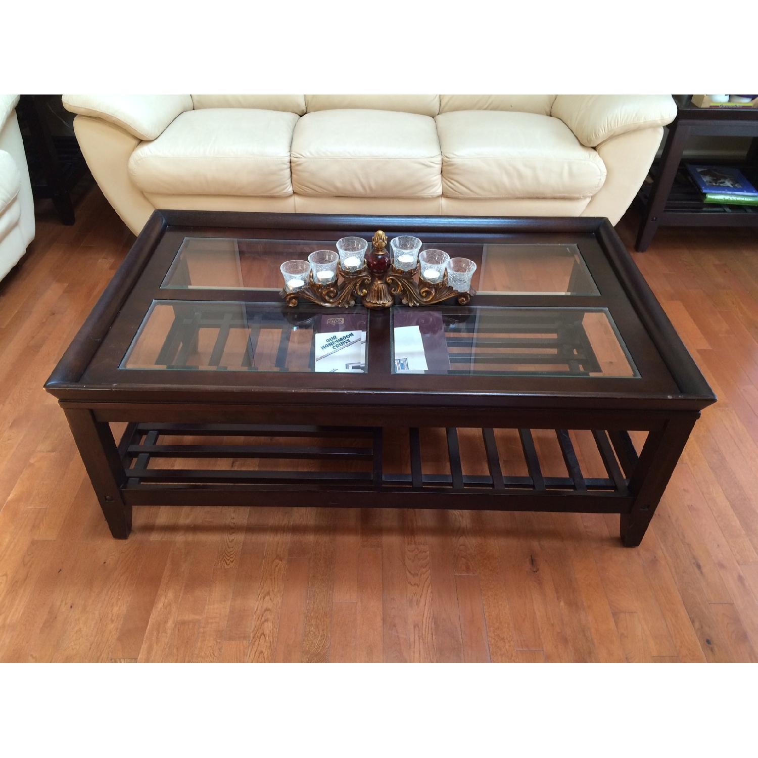 Rooms To Go 5 Piece Leather Living Room Set - image-7