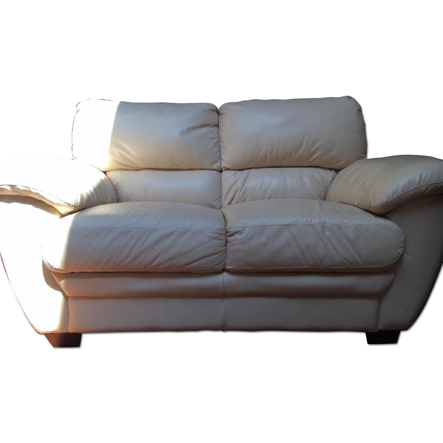 Rooms To Go 5 Piece Leather Living Room Set - image-14