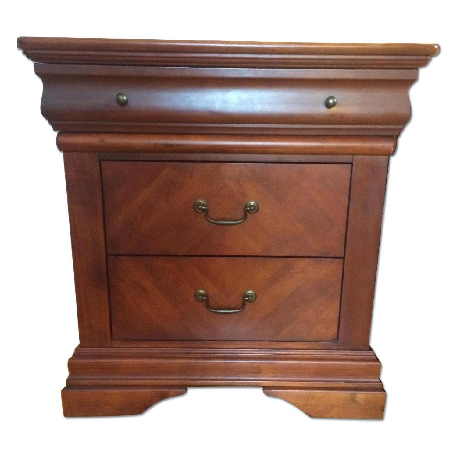 Seamans Furniture 4 Piece Bedroom Set - image-7