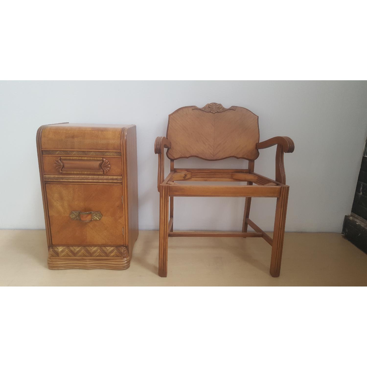 Waterfall Antique Art Deco Bedroom Set - image-4