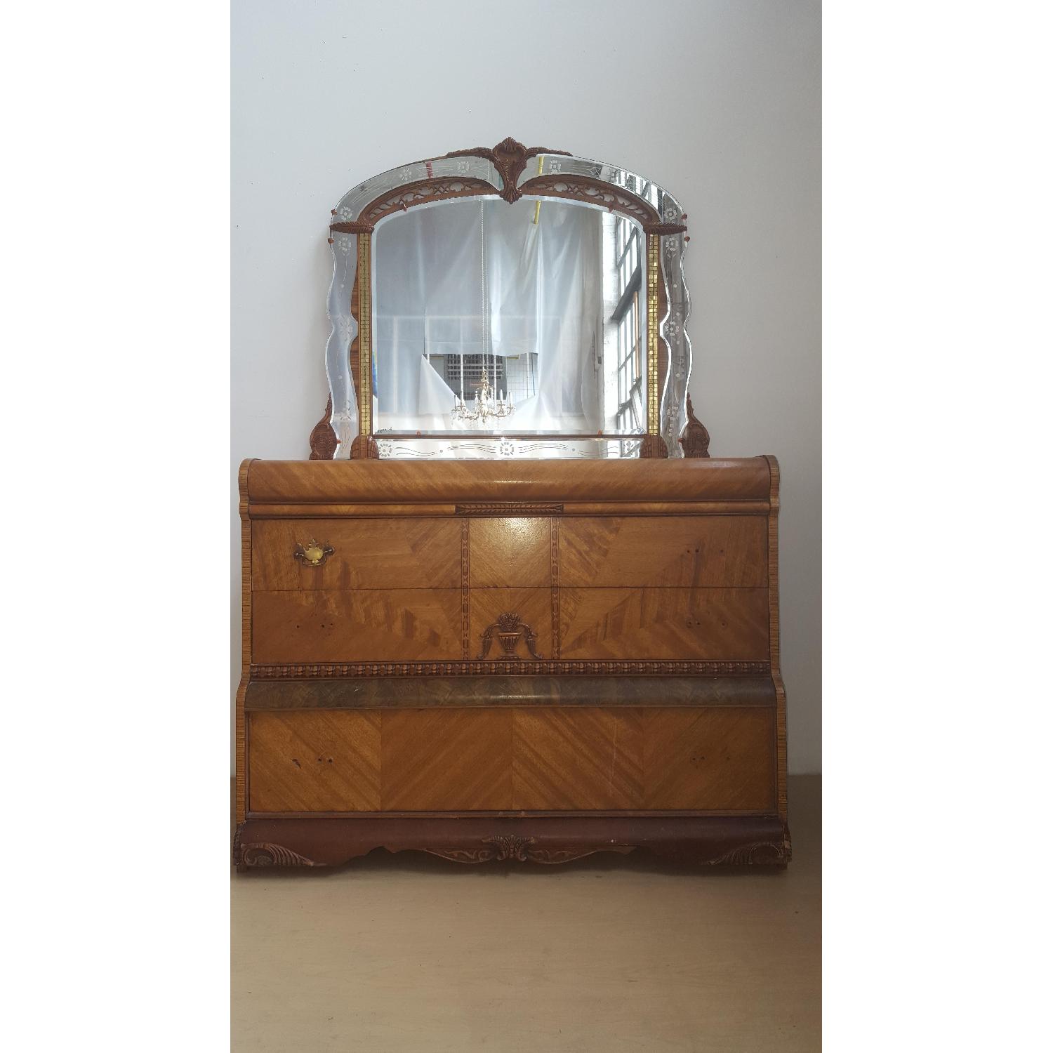 Waterfall Antique Art Deco Bedroom Set - image-8