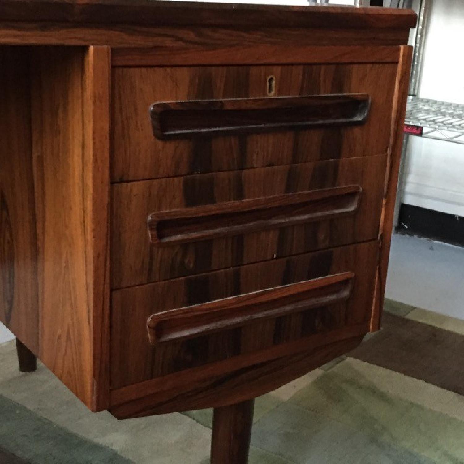 Mid-Century Modern Desk w/ Locking Drawers & Hinged Cabinet - image-7