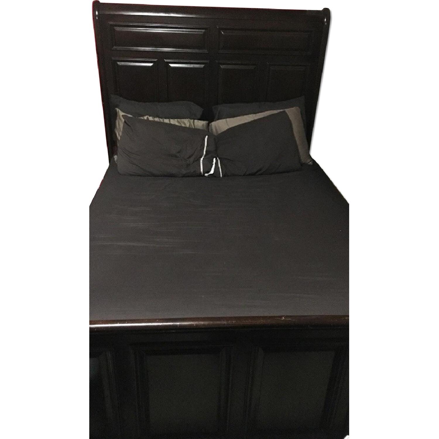 Queen Size Wooden Sleigh Bed Frame AptDeco