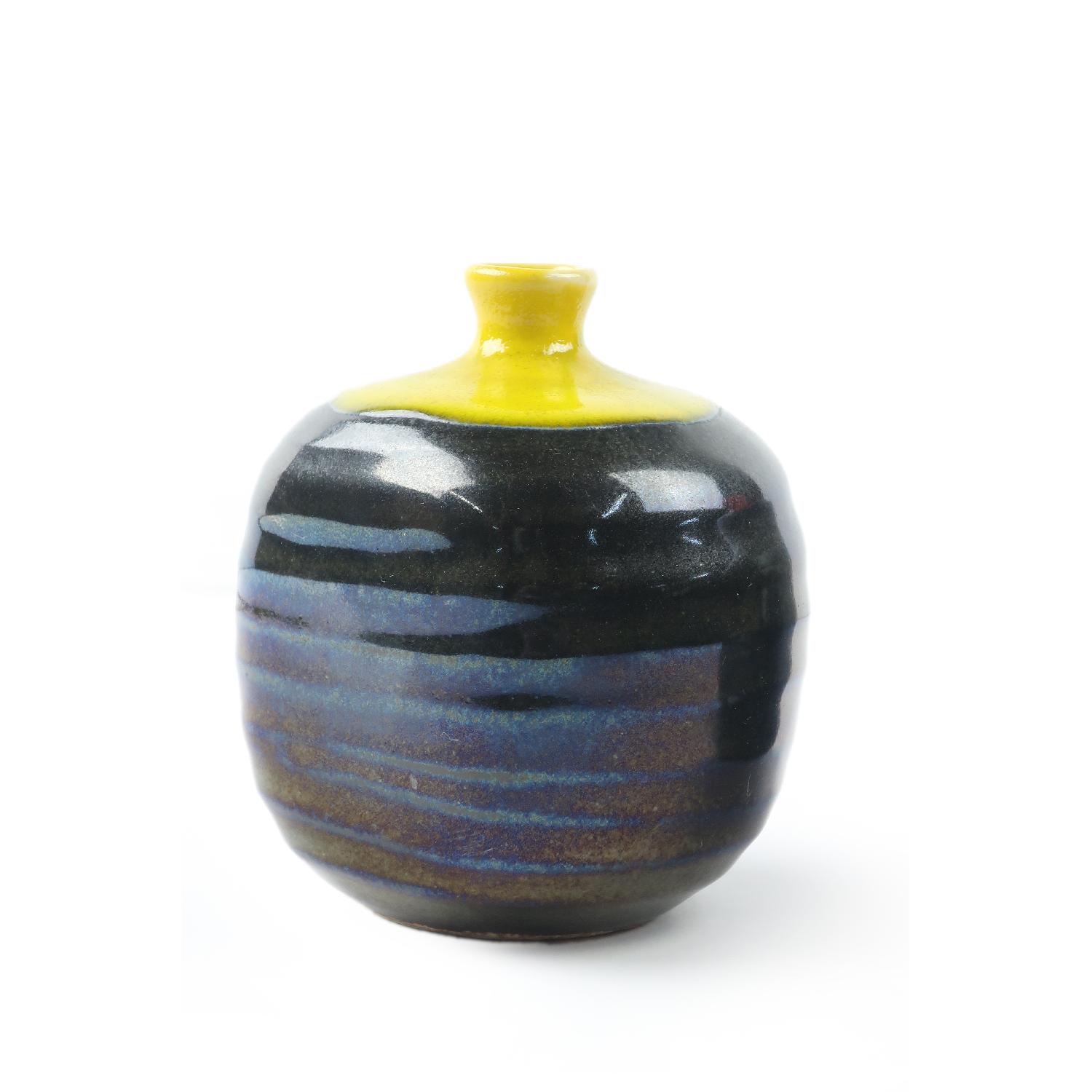 Vintage Ceramic Weed Pots - AptDeco display picture 1
